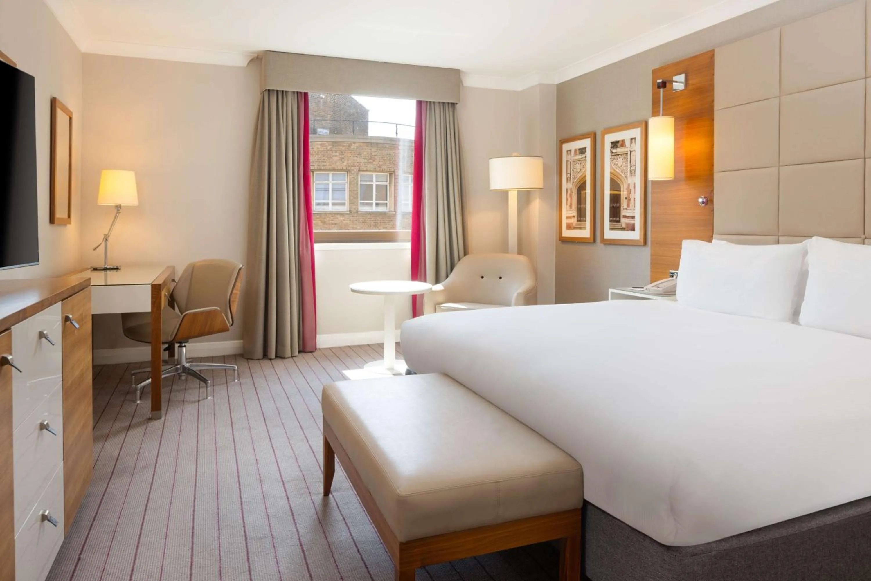 Bedroom, Bed in Hilton Cambridge City Centre