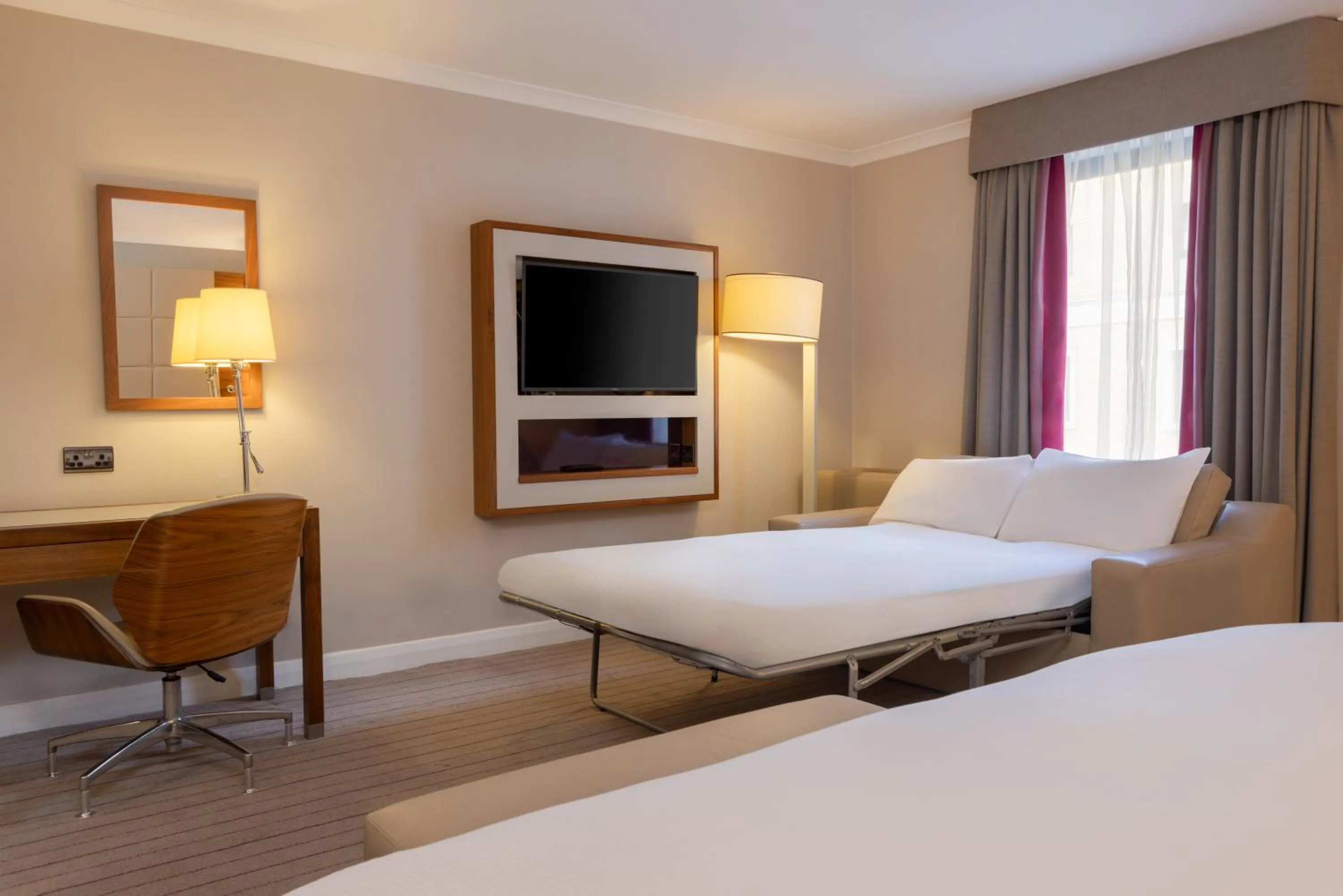 Bed in Hilton Cambridge City Centre