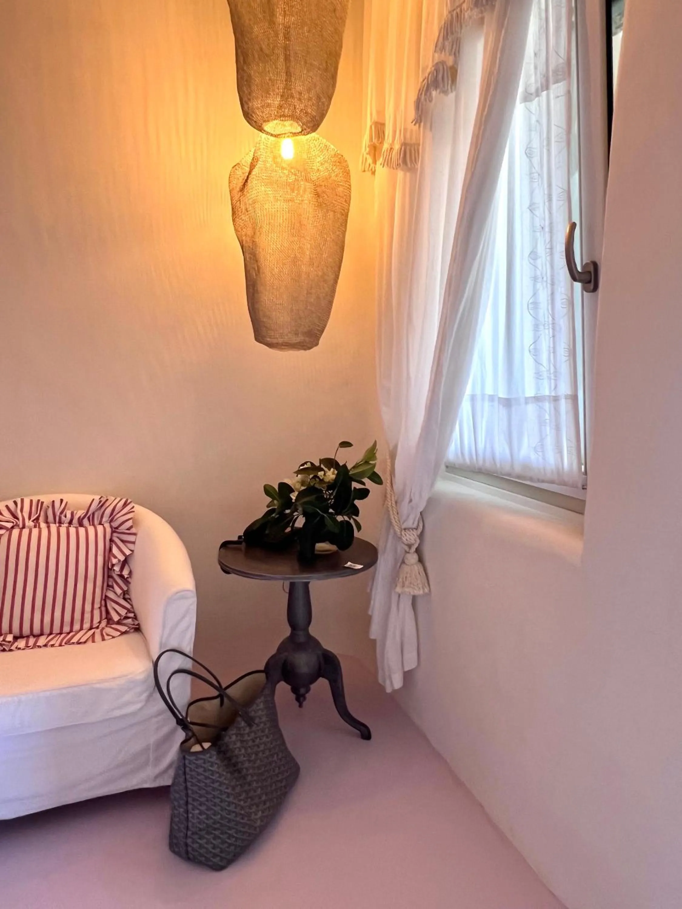 Decorative detail, Bed in Aigis Suites Kea