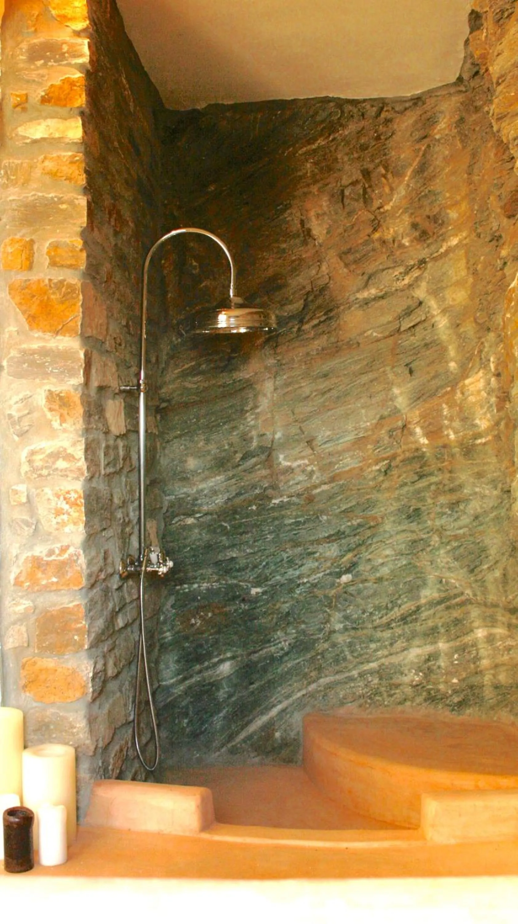 Shower in Aigis Suites Kea