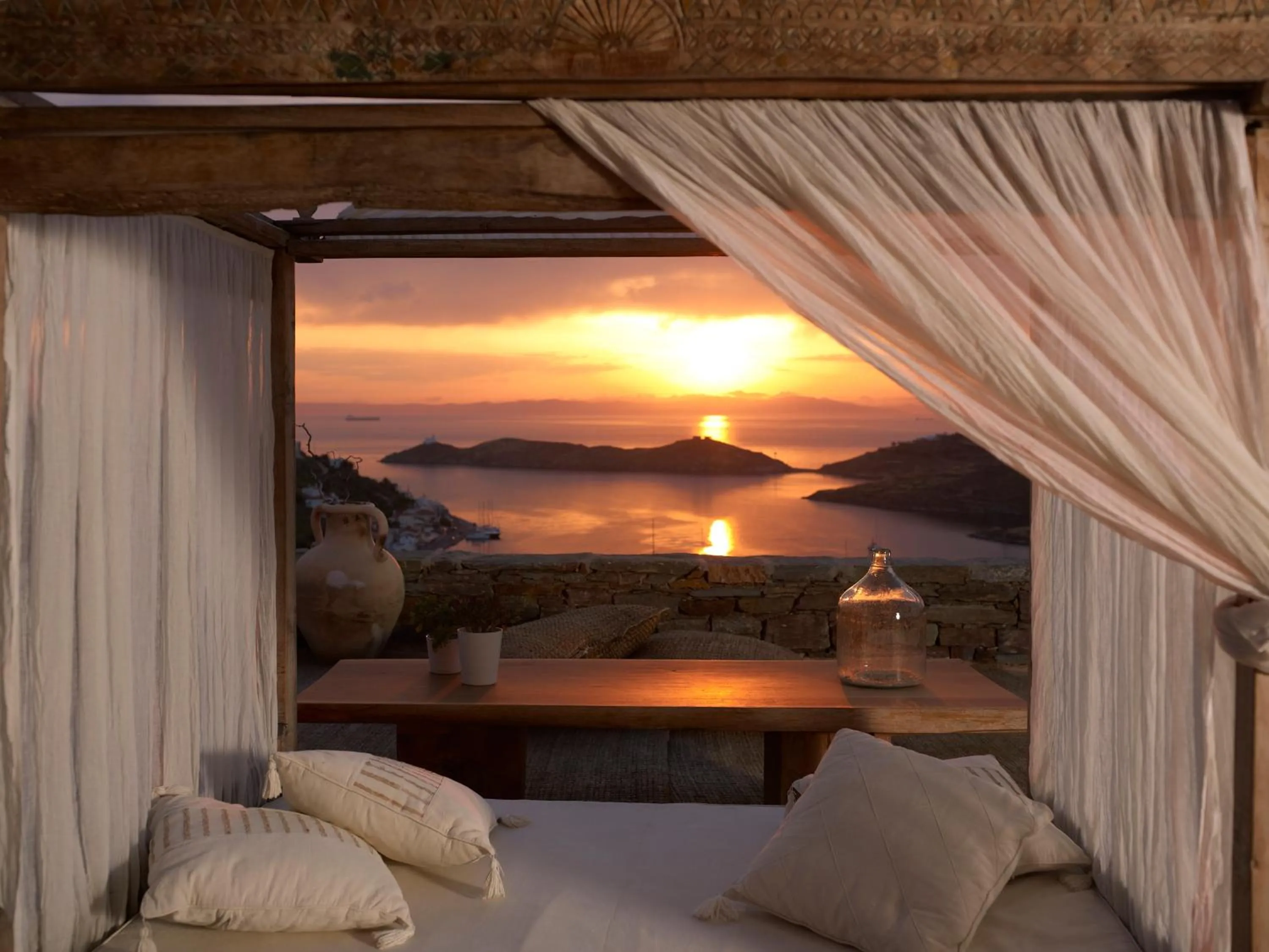 Patio in Aigis Suites Kea