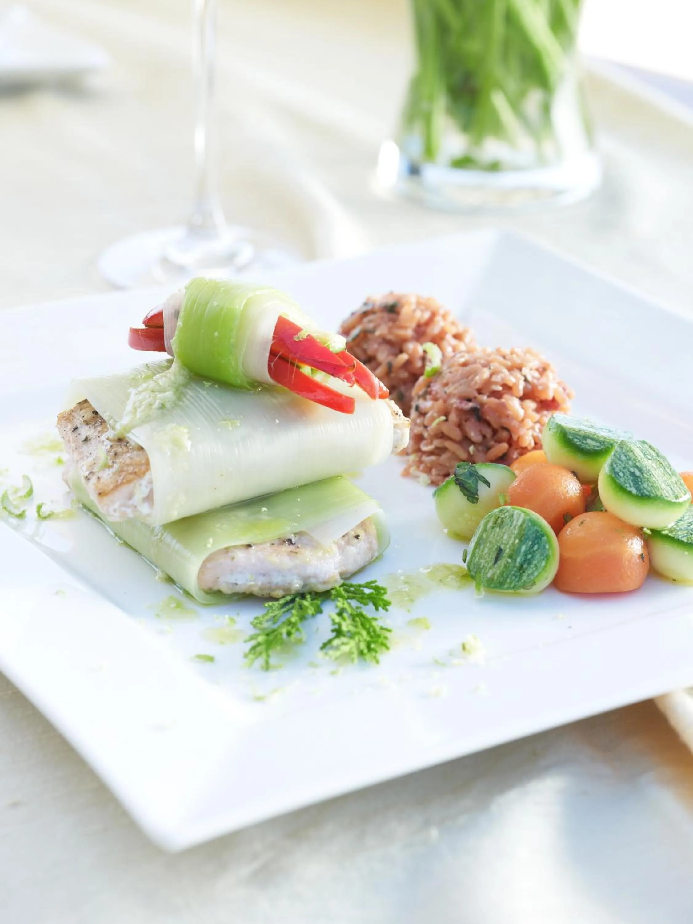 Restaurant/places to eat in Aigis Suites Kea