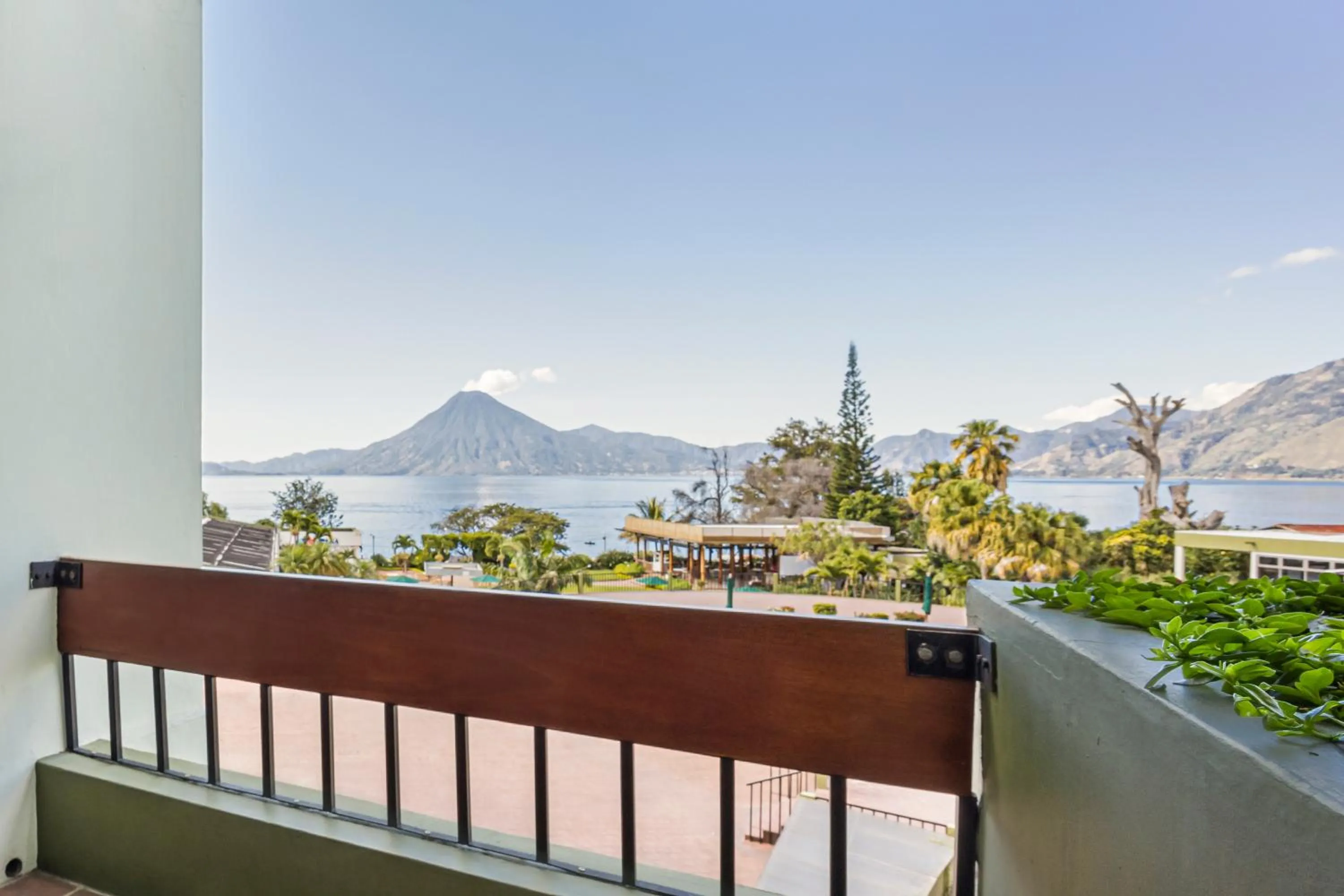 Lake view in Porta Hotel del Lago