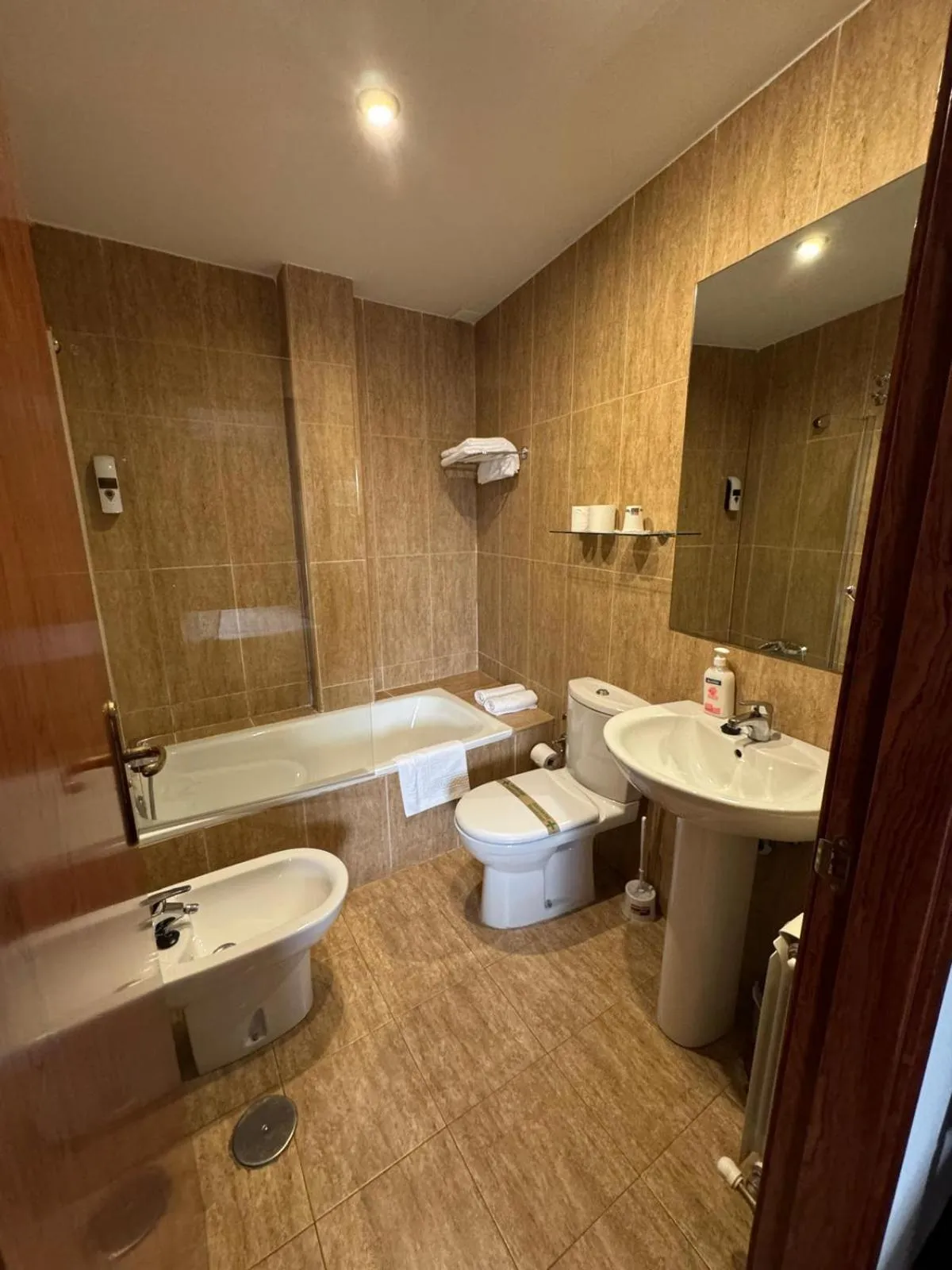 Bathroom in Hospedium Hotel La Fuente