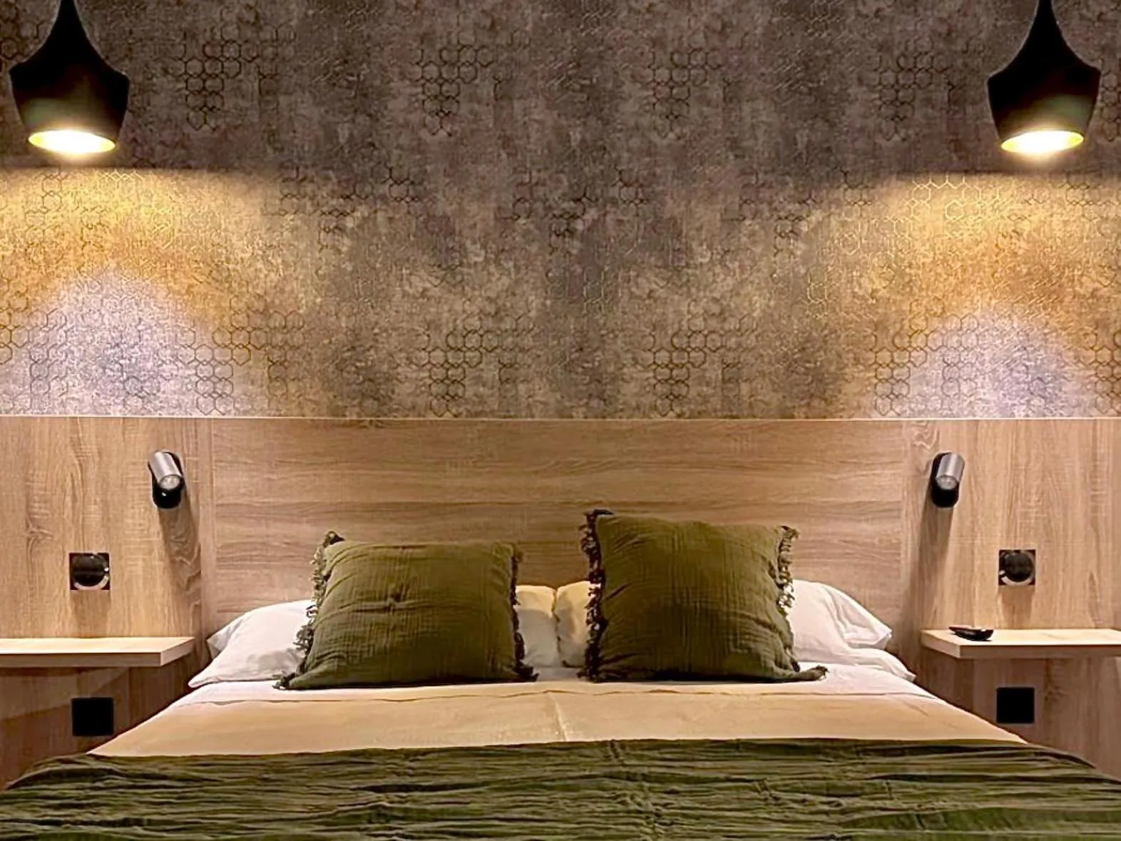 Bedroom, Bed in Hospedium Hotel La Fuente