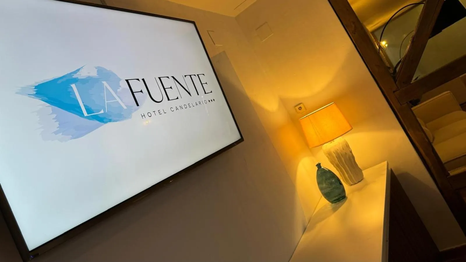 Lobby or reception in Hospedium Hotel La Fuente