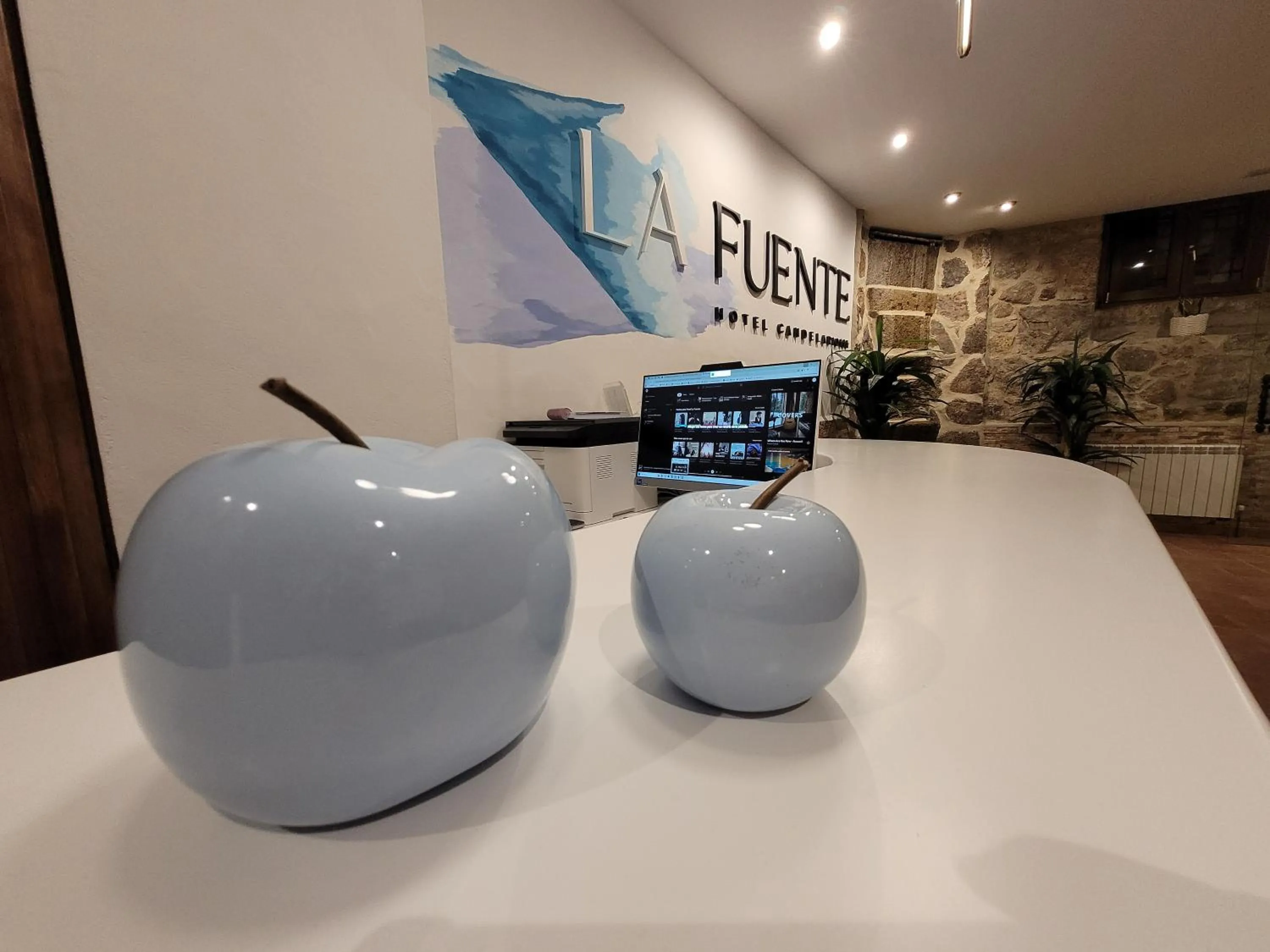 Lobby or reception in Hospedium Hotel La Fuente