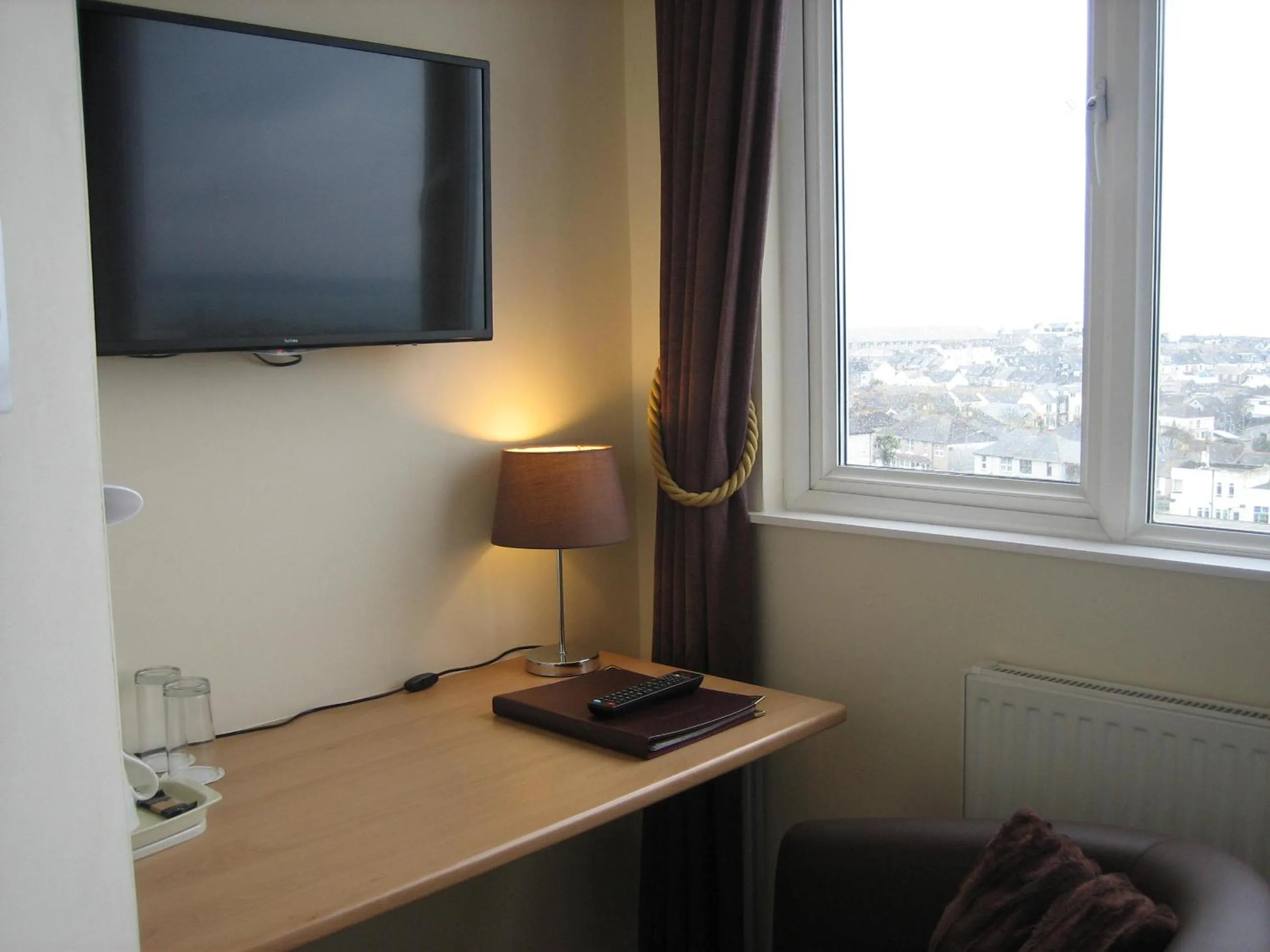 TV and multimedia in Geckos Rest