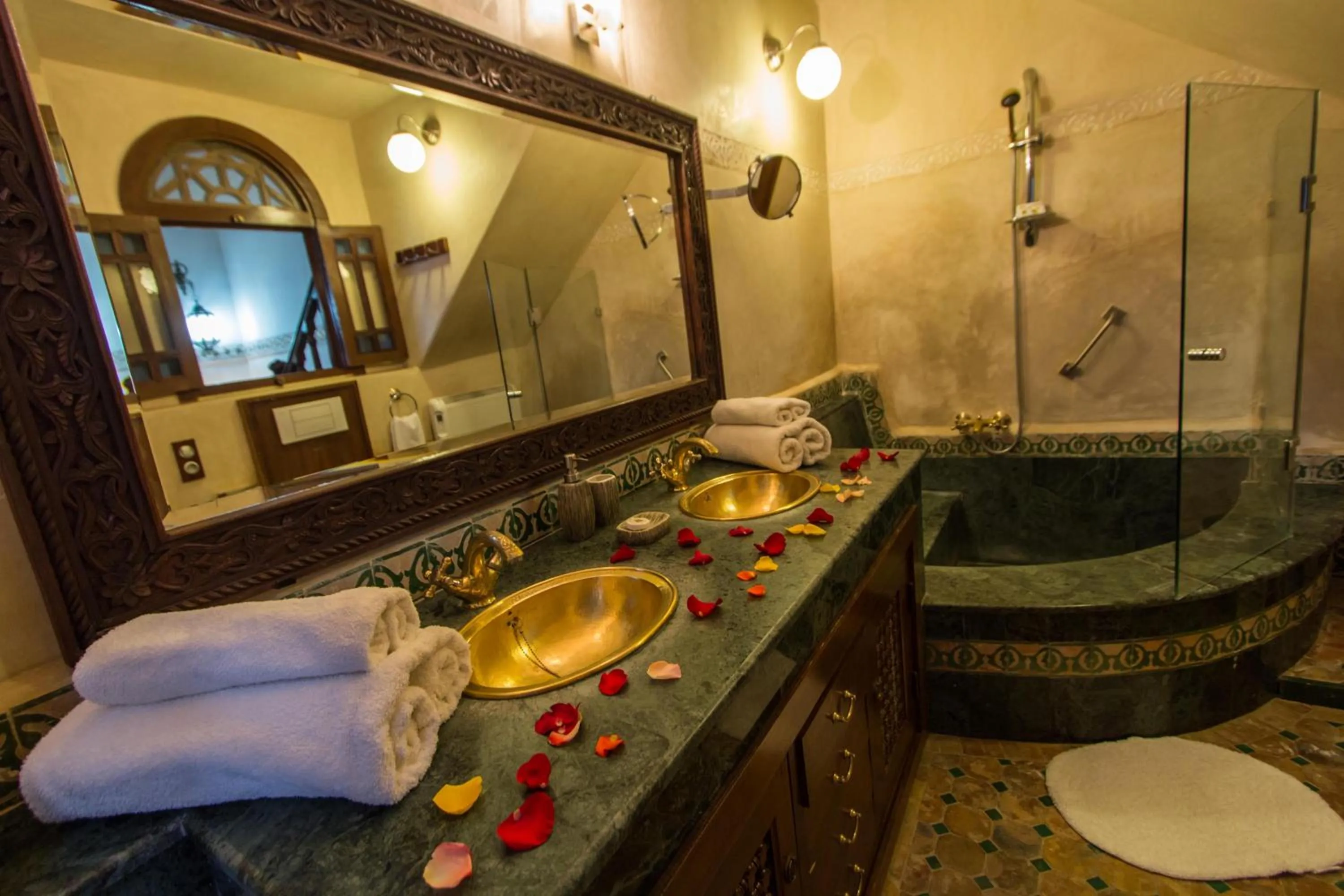 Bathroom in Riad Les Remparts De Fès