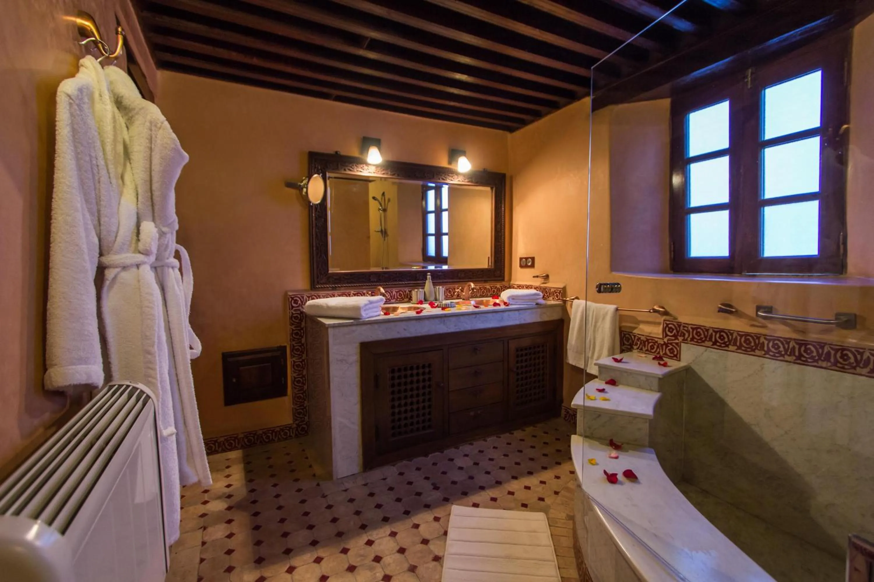 Bathroom in Riad Les Remparts De Fès