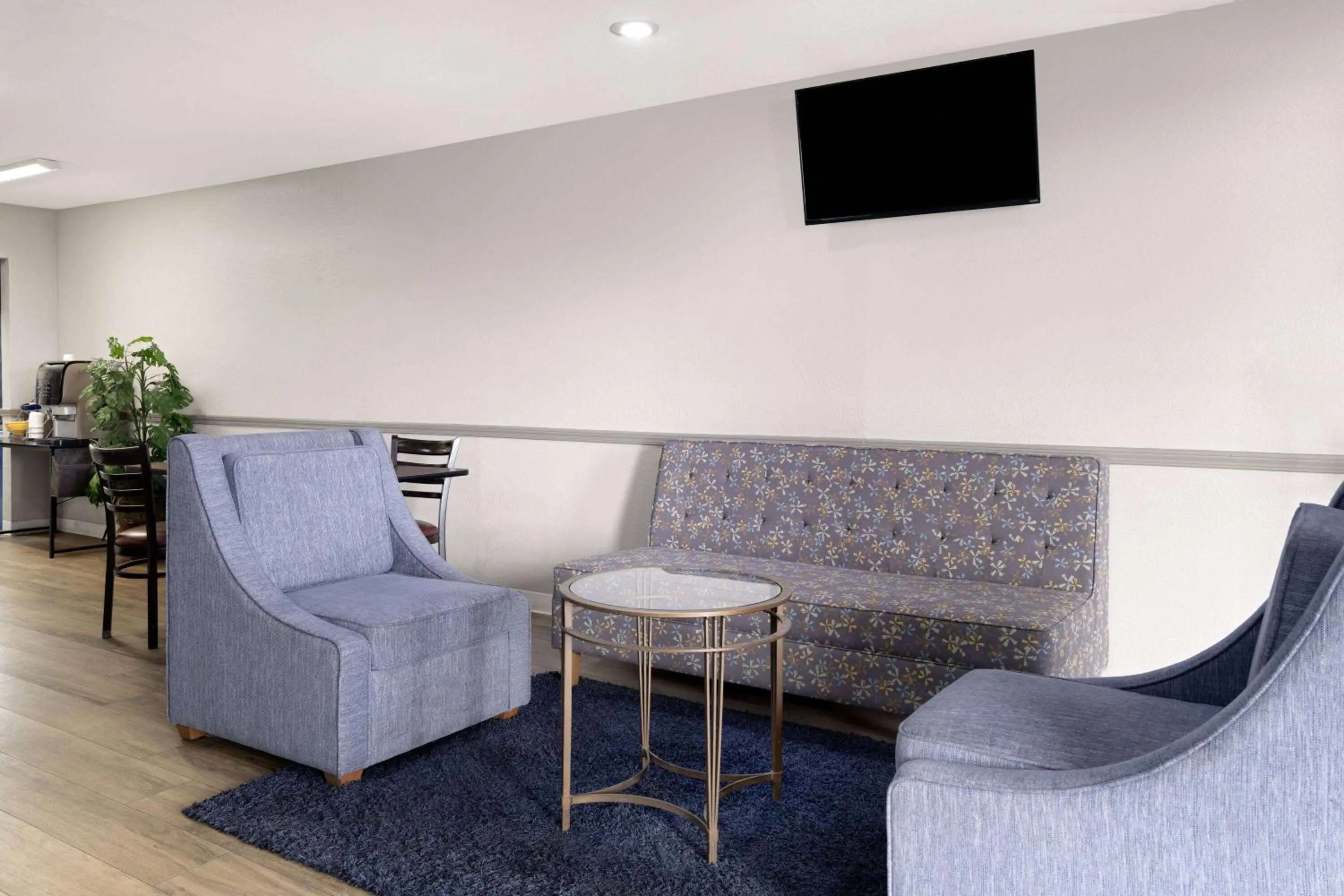 Lobby or reception in Days Inn by Wyndham Ardmore