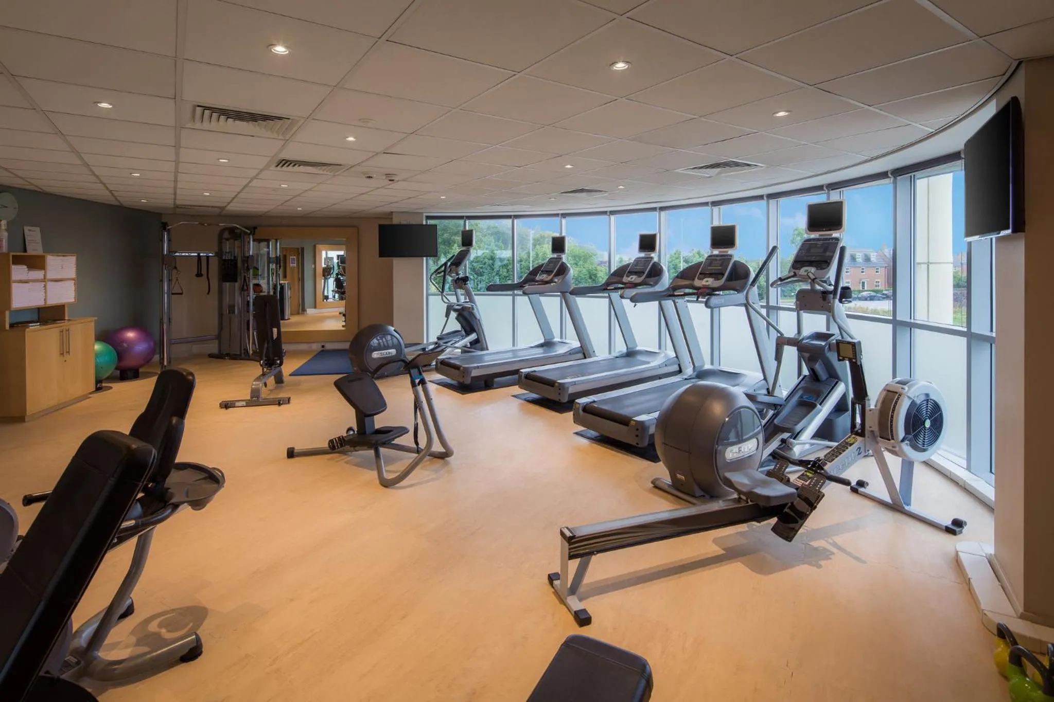 Spa and wellness centre/facilities in Hilton Garden Inn Luton North