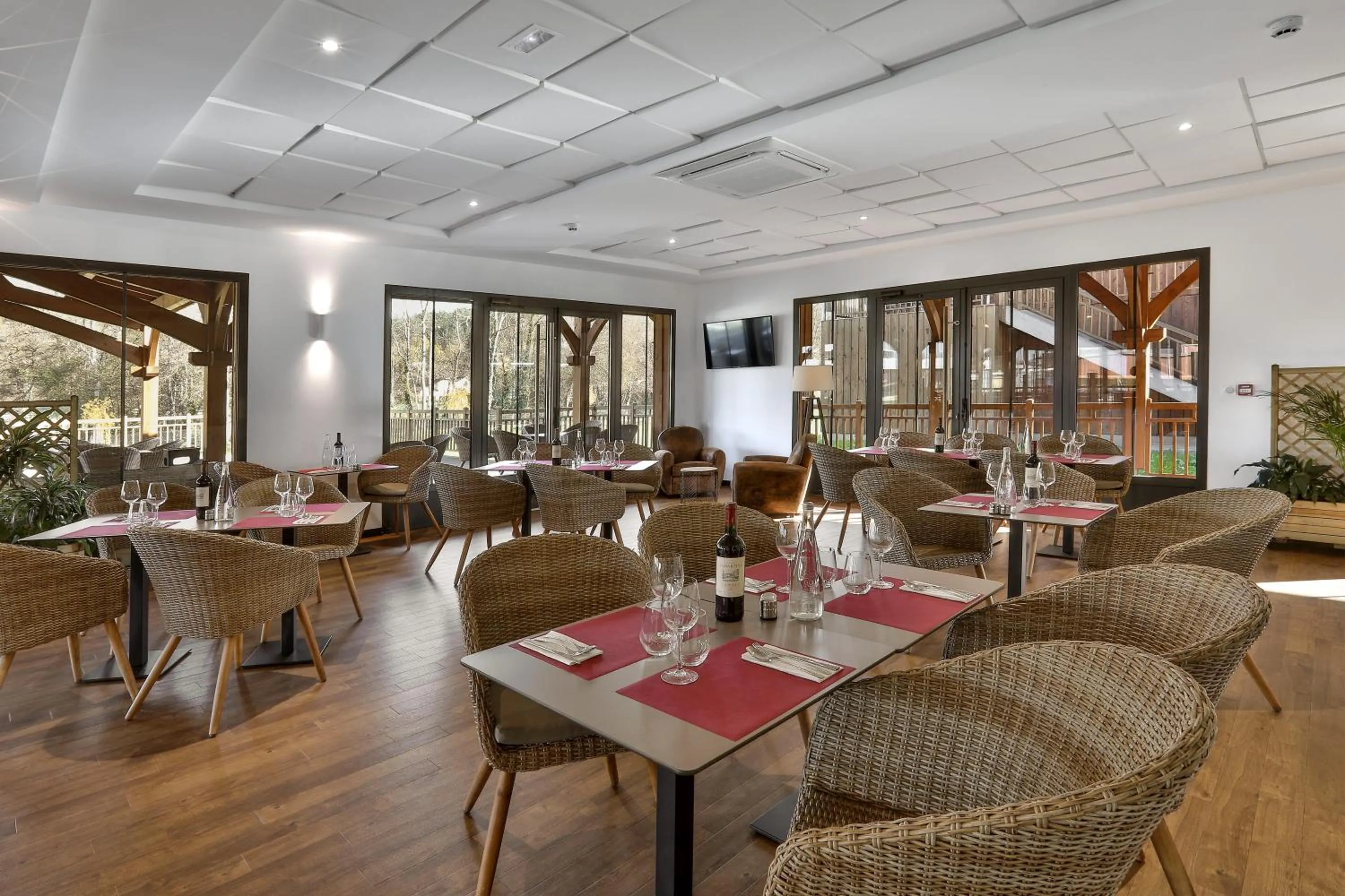 Restaurant/places to eat in KYRIAD Périgueux - Boulazac