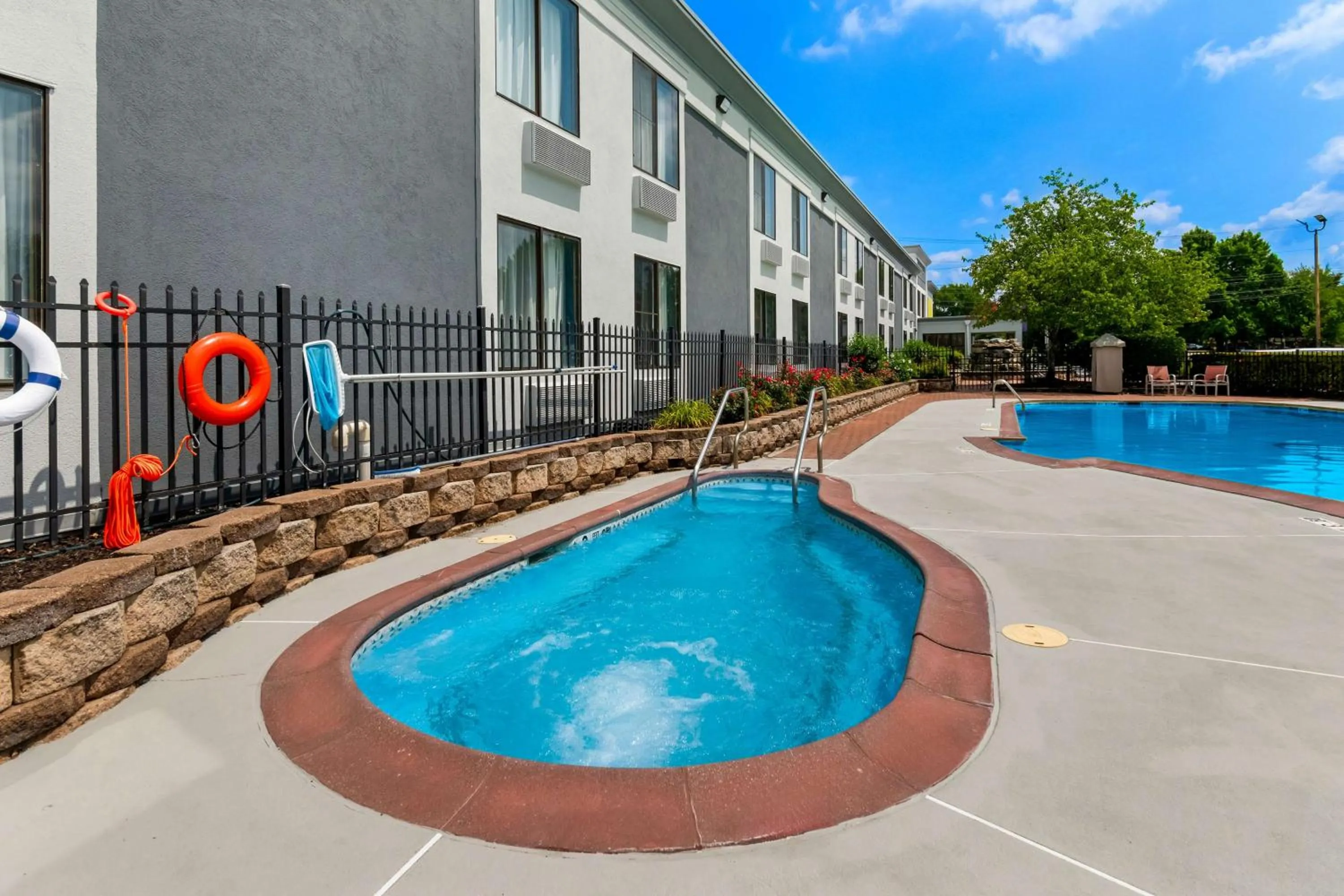 Pool view in Inn at Chocolate Avenue - Sure Stay Collection by Best Western