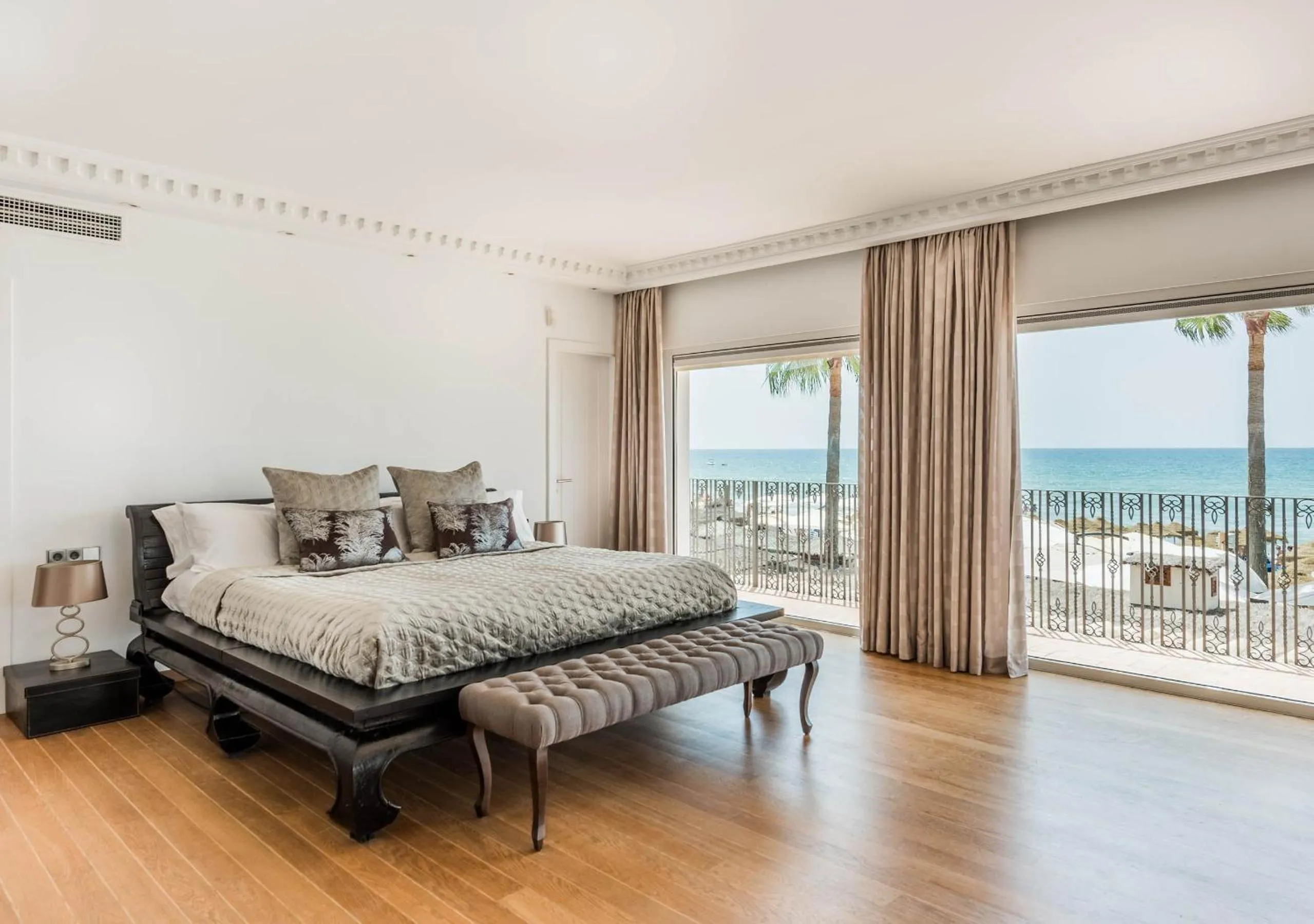 Photo of the whole room, Bed in The Residence by the Beach House Marbella