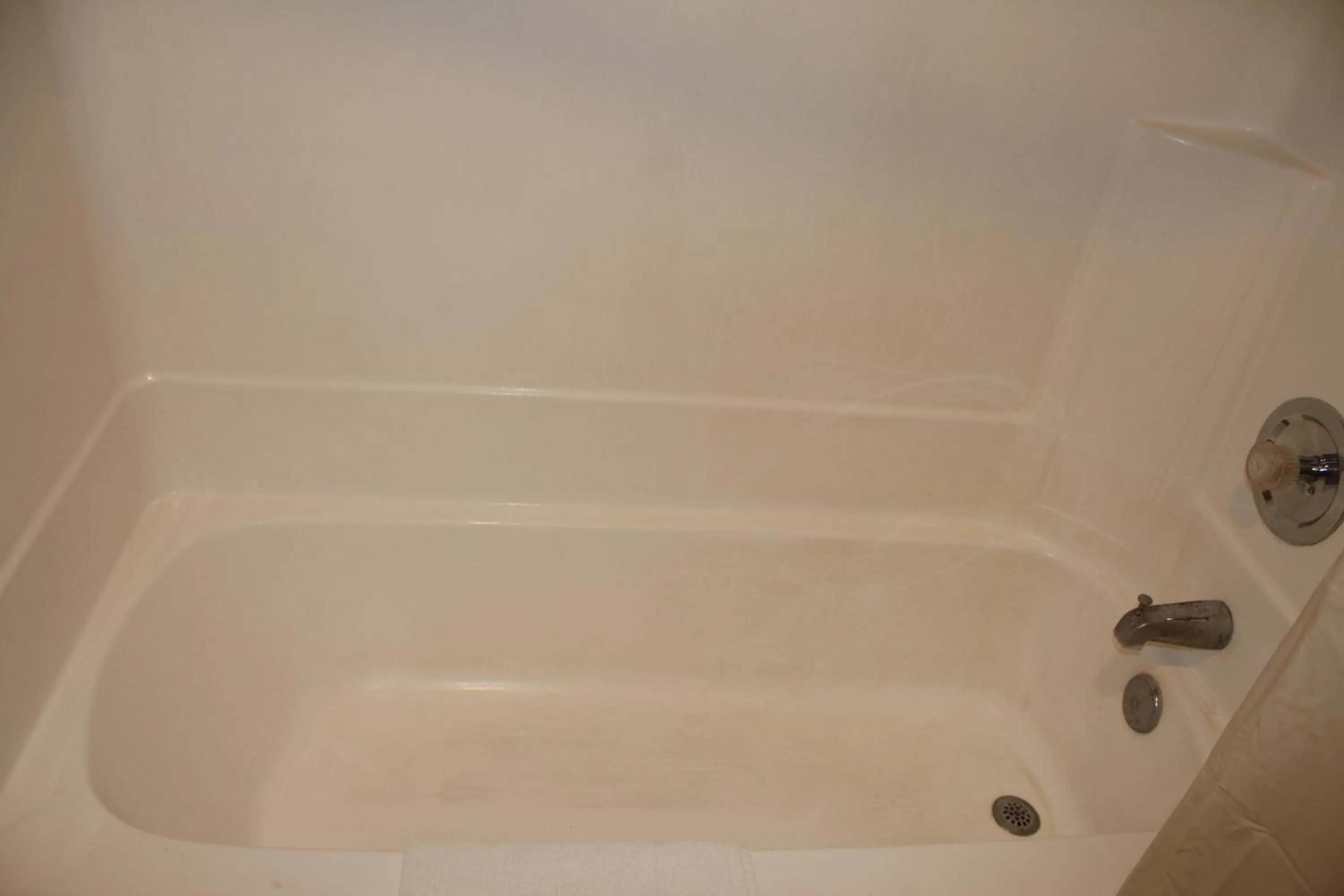 Bathroom in Travelodge by Wyndham Blythe