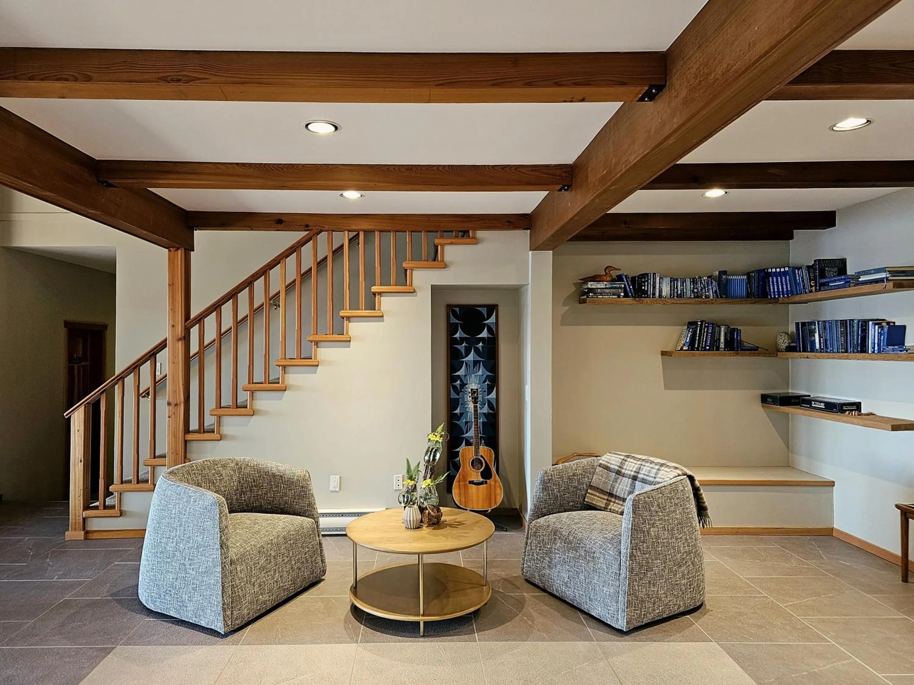 Communal lounge/ TV room in Snug Harbour Inn