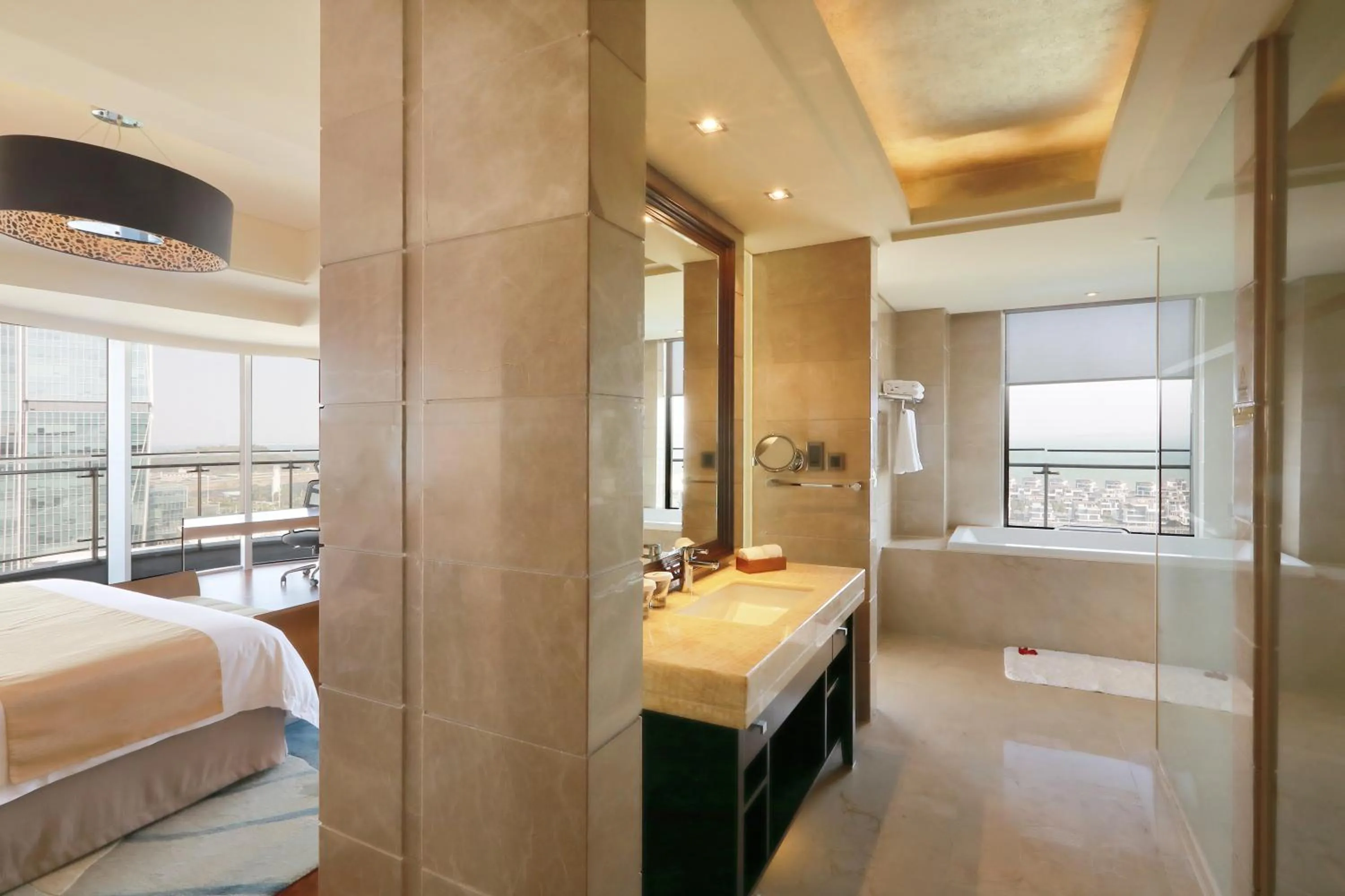 Bathroom, Bed in Xiamen International Conference Center Hotel Prime Seaview Hotel