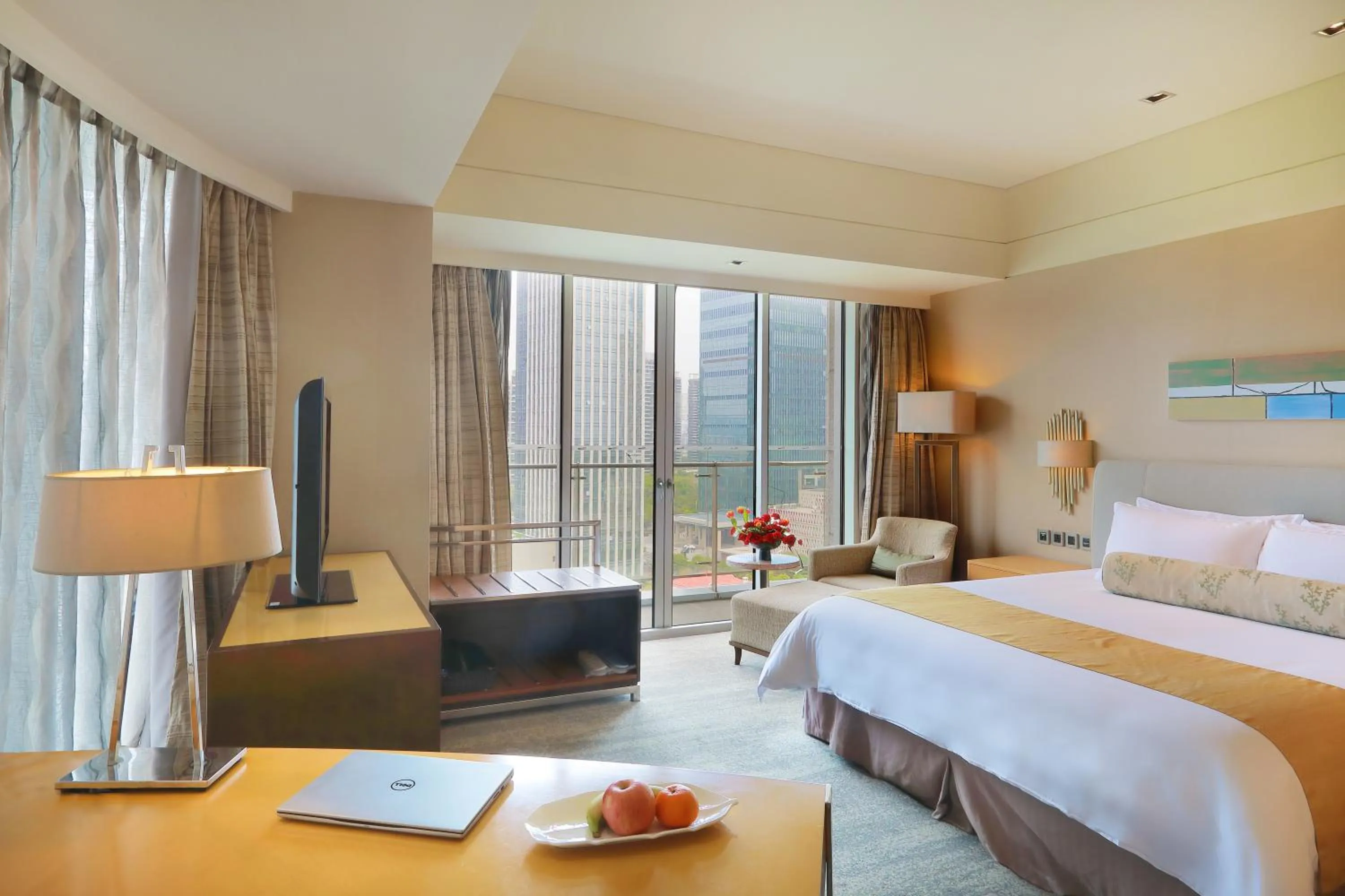 City view, Bed in Xiamen International Conference Center Hotel Prime Seaview Hotel