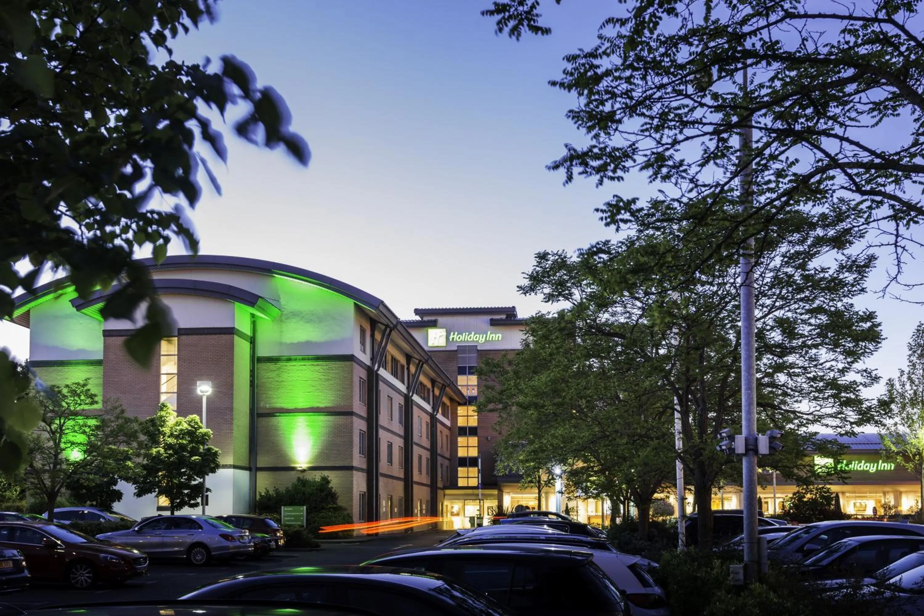Property building in Holiday Inn Oxford by IHG