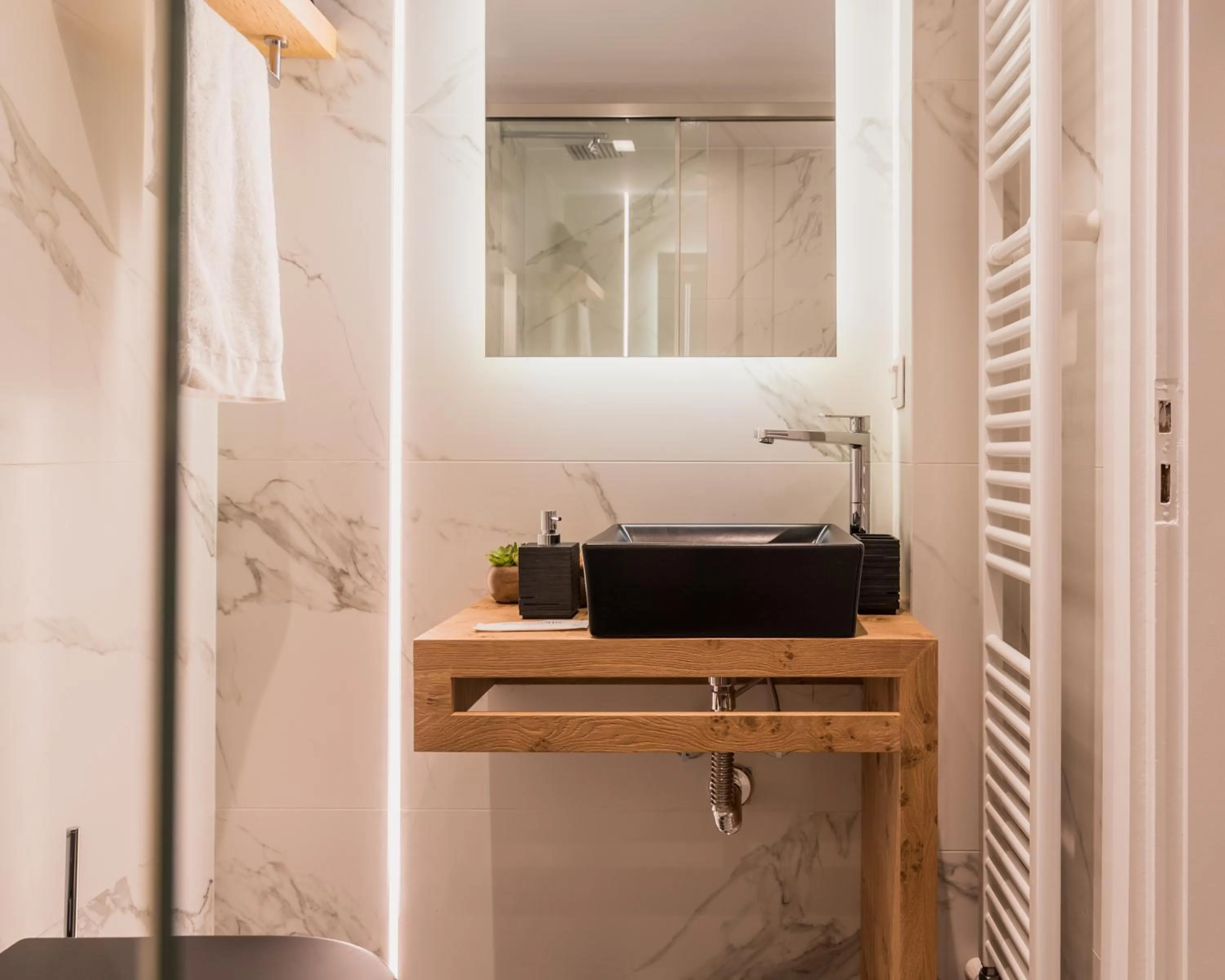 Bathroom in Acropolis Luxury Living