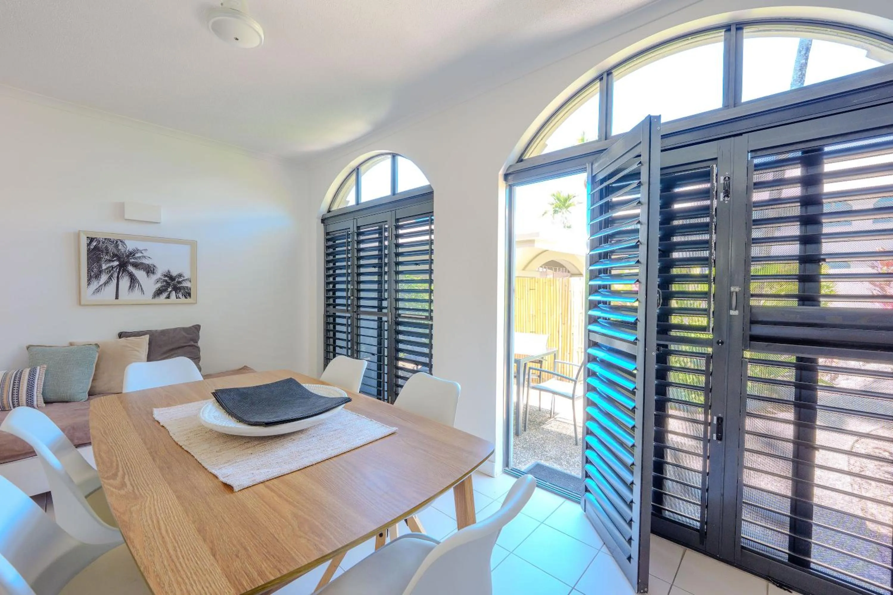 Dining area in Mango Lagoon Resort & Wellness Spa