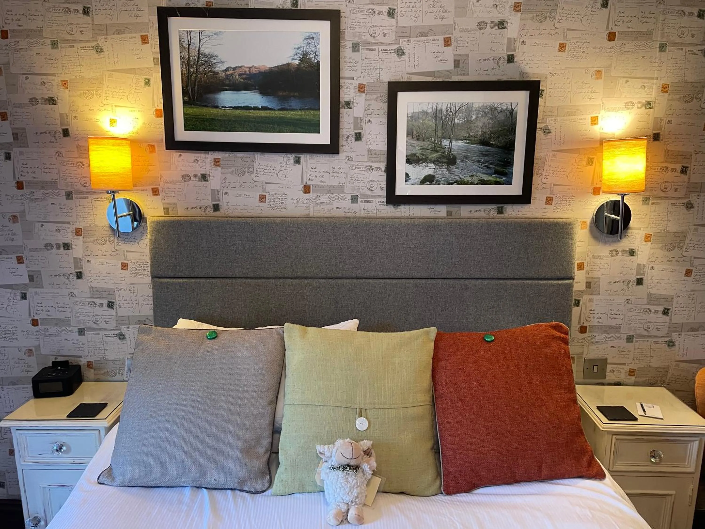 Bed in Glenville House - Adults Only - Incl FREE off-site health club with swimming pool, hot tub, sauna & steam room