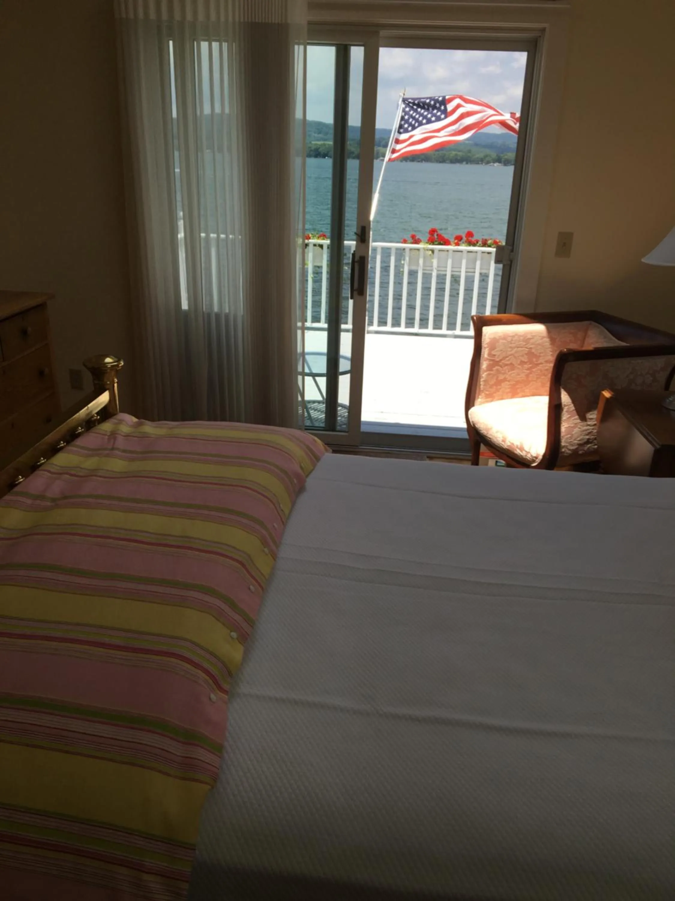 Bedroom in Chateau du Lac