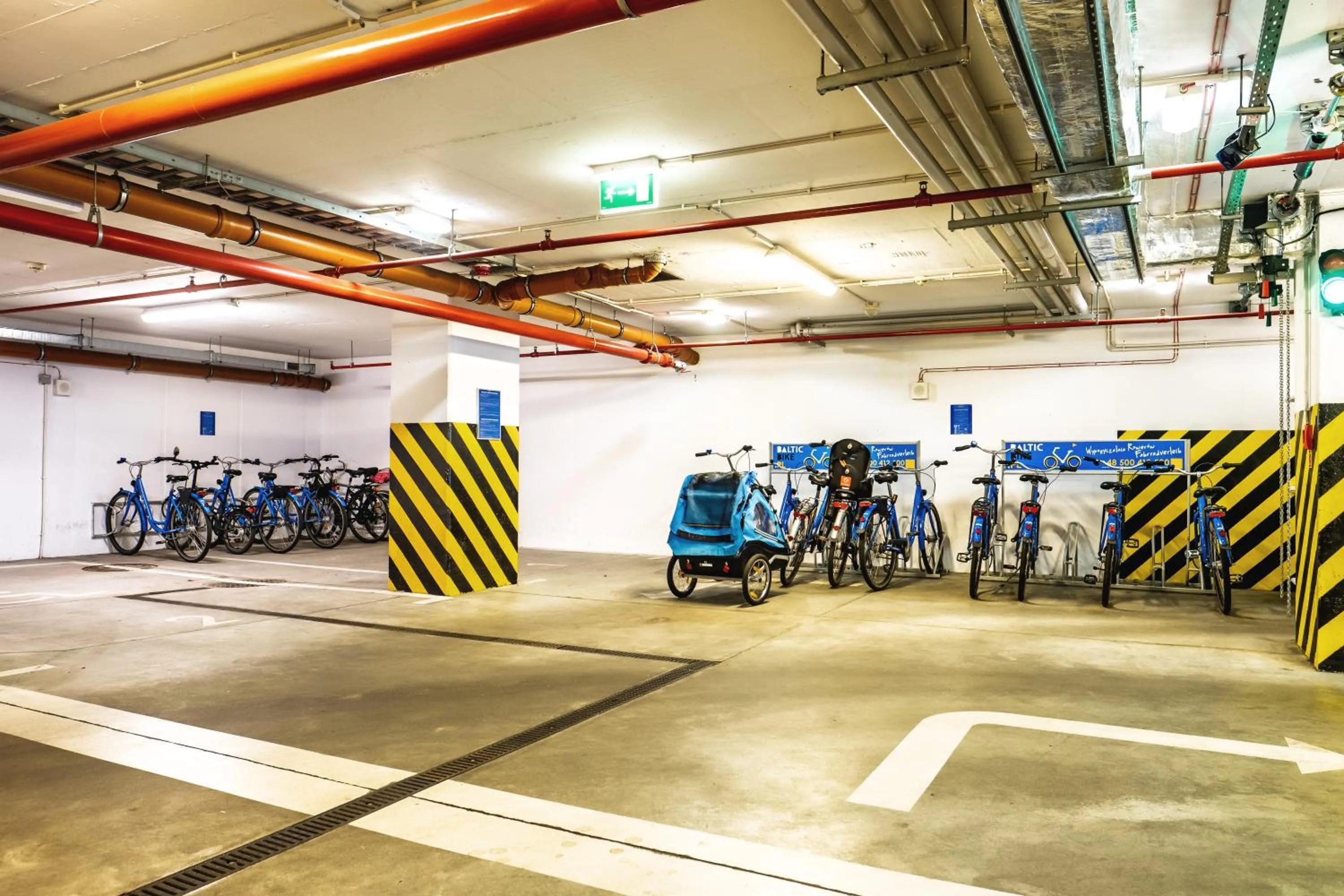 Parking in Hampton by Hilton Świnoujscie