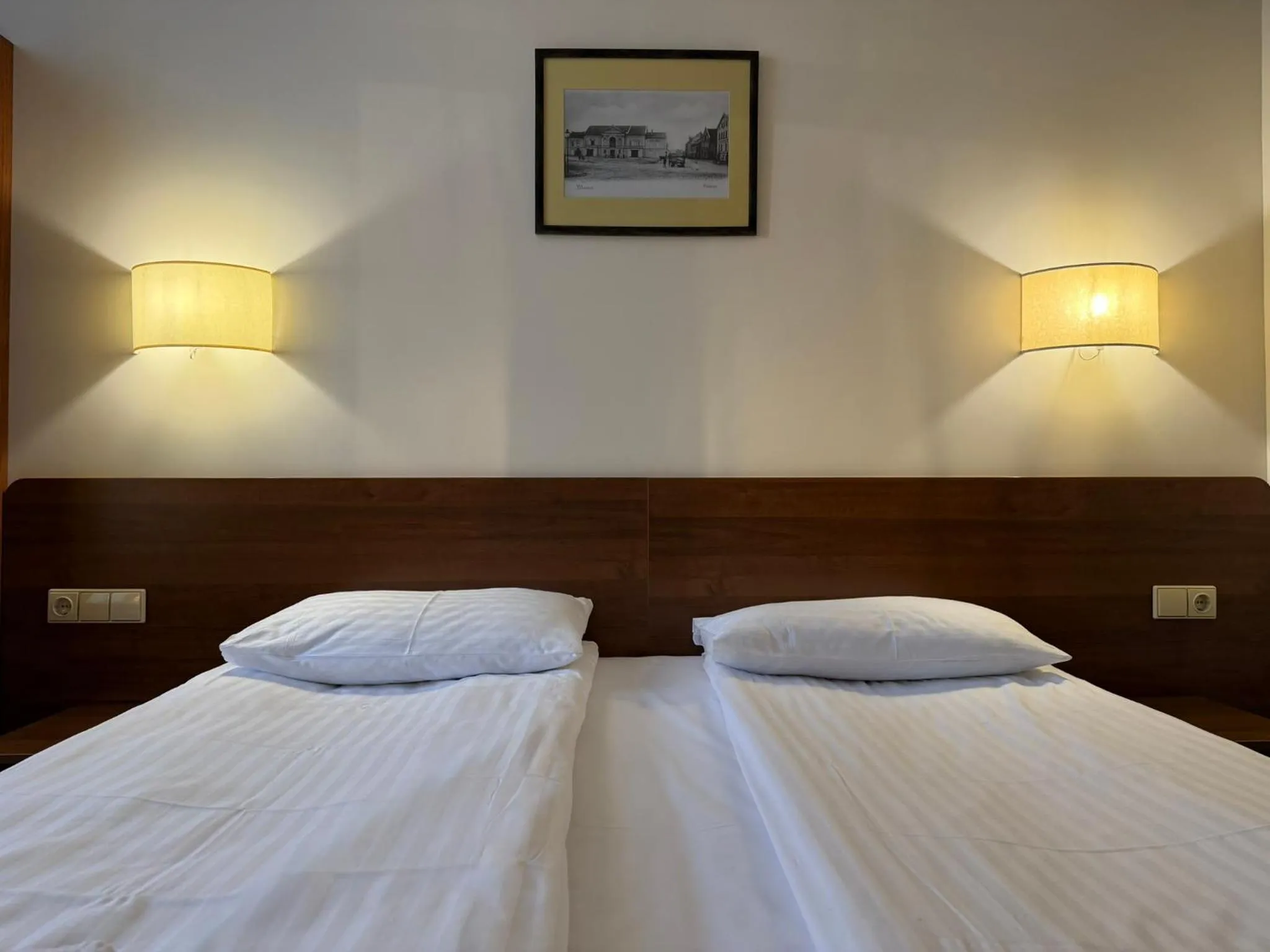 Photo of the whole room, Bed in Memel Hotel