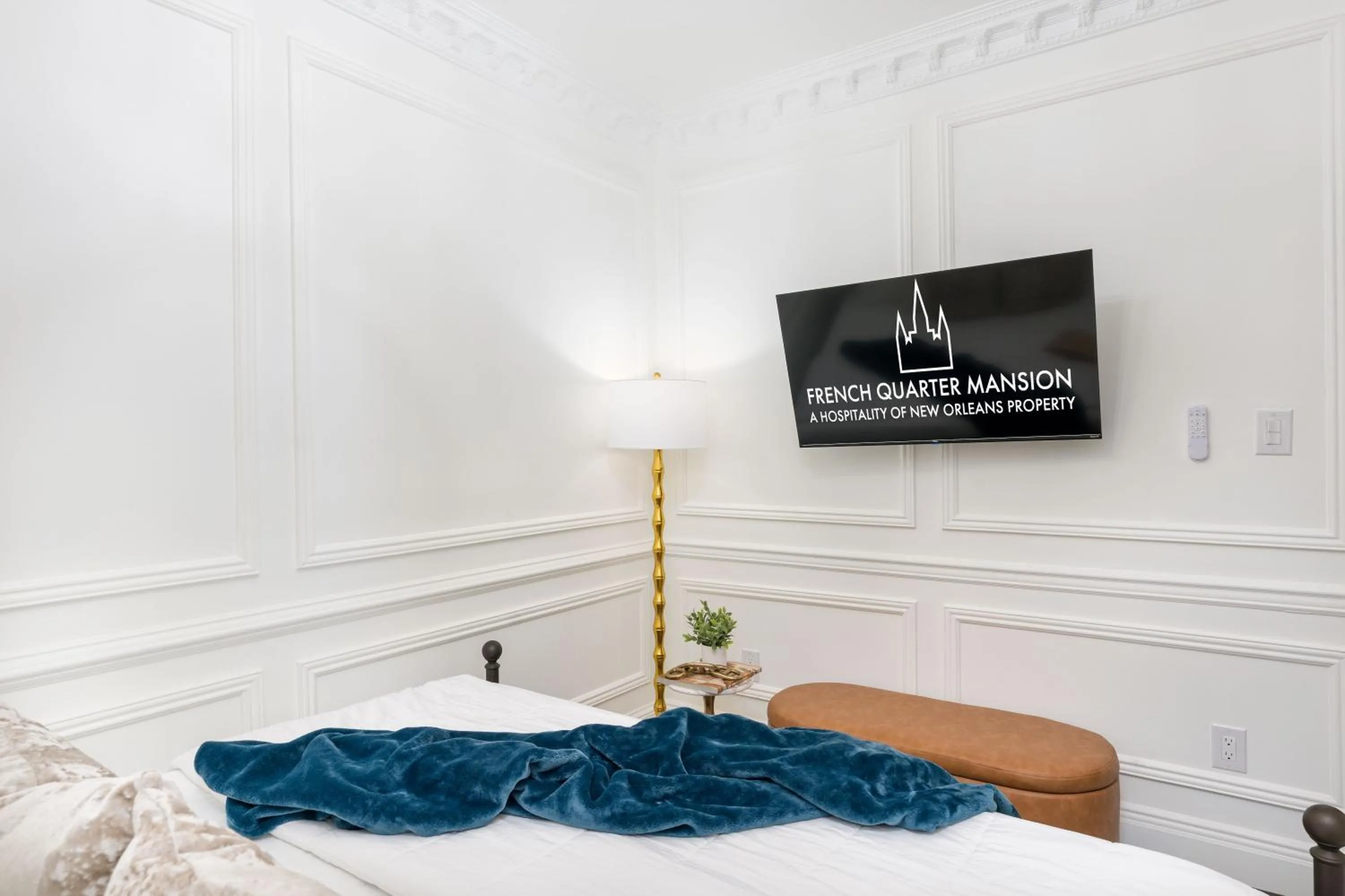 Bed in French Quarter Mansion