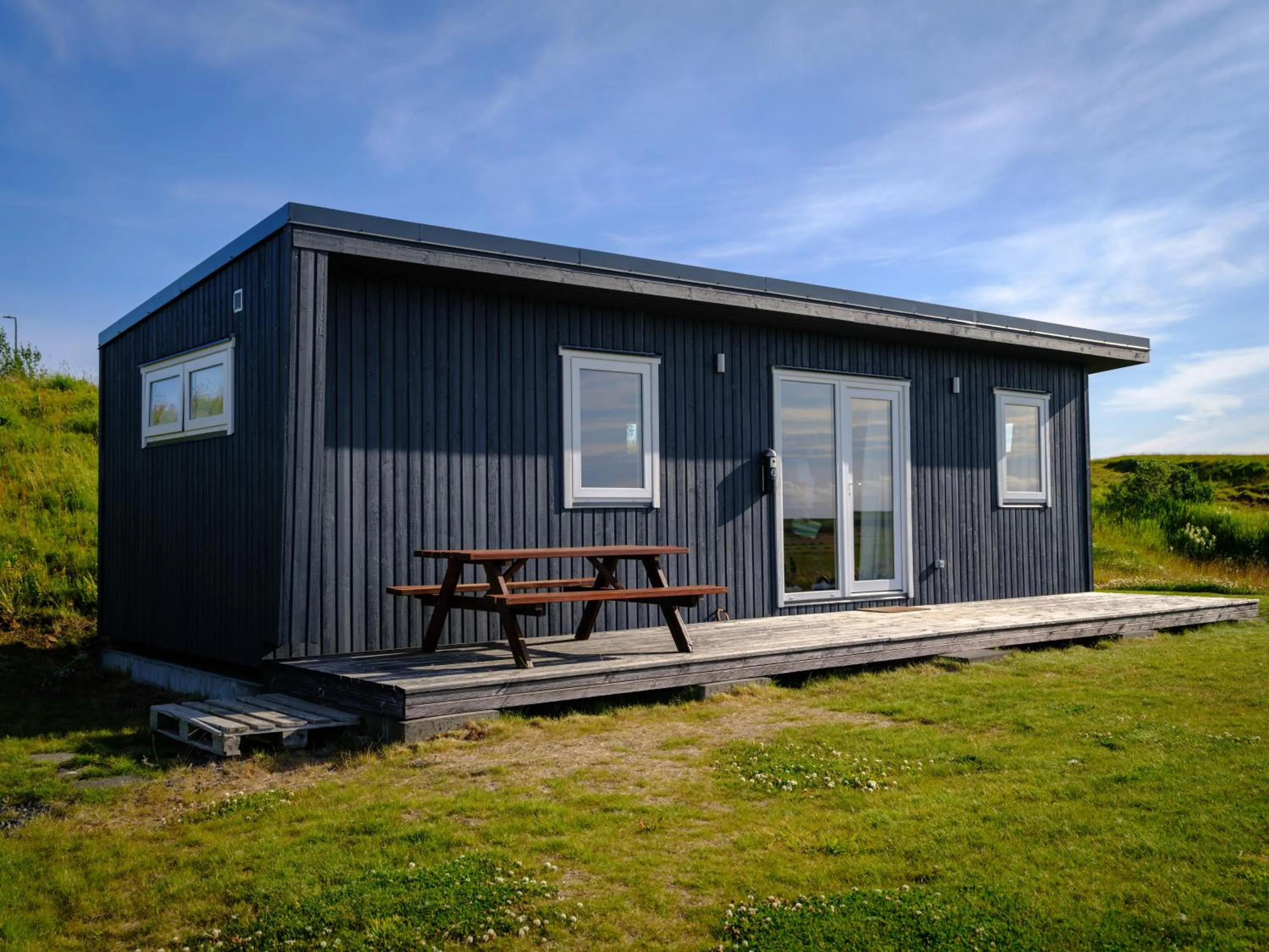 Property building in Hestheimar