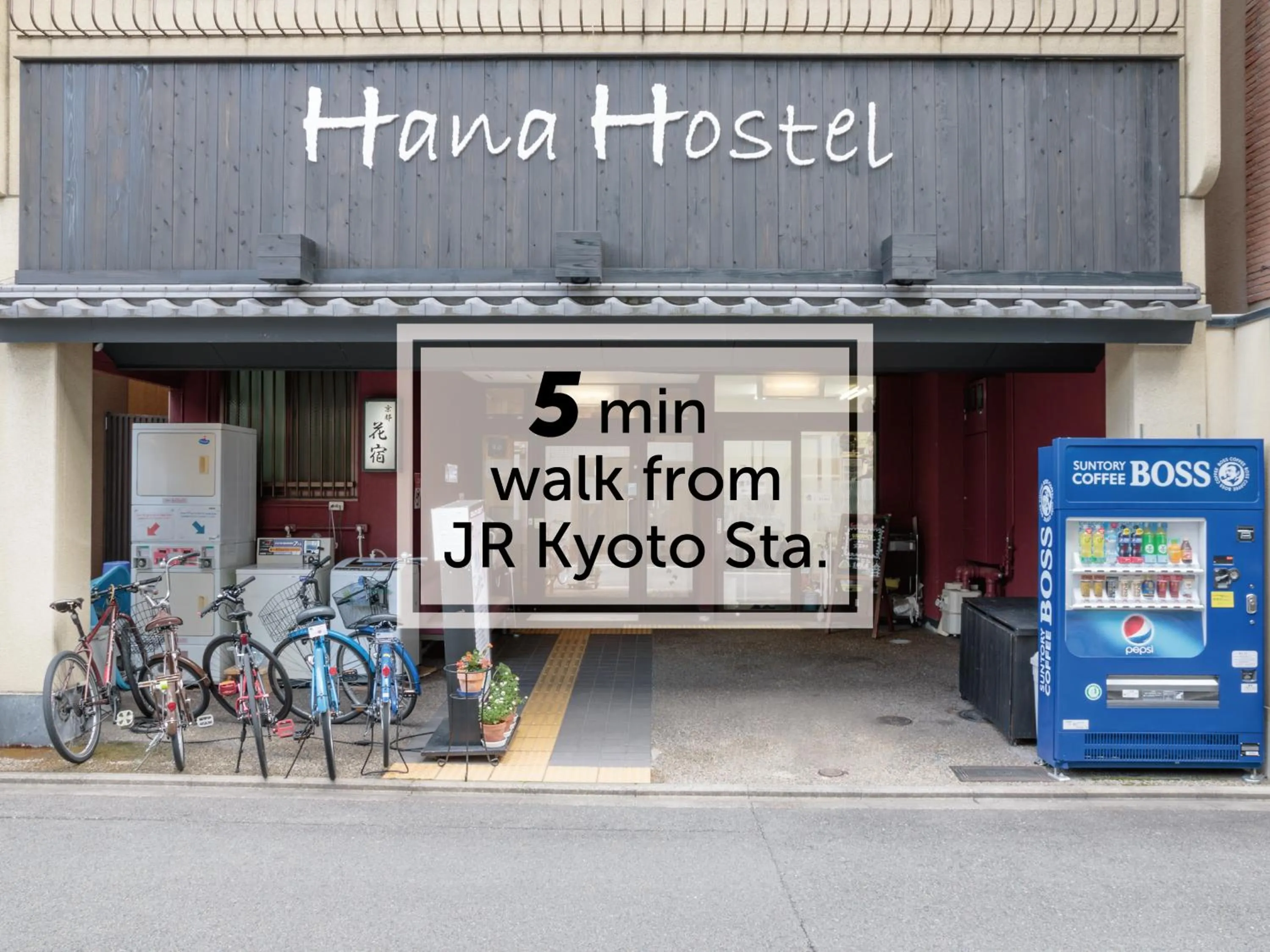 Property building in Kyoto Hana Hostel