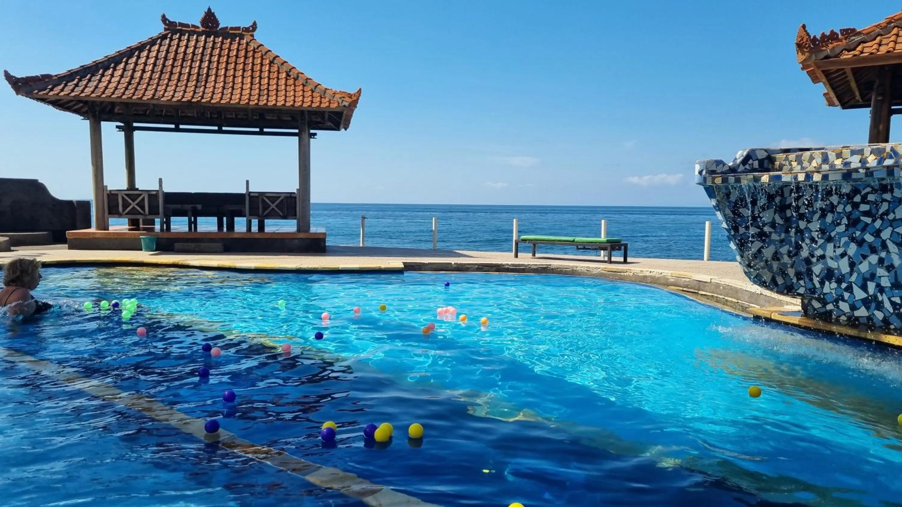 Swimming pool in Kebun Impian