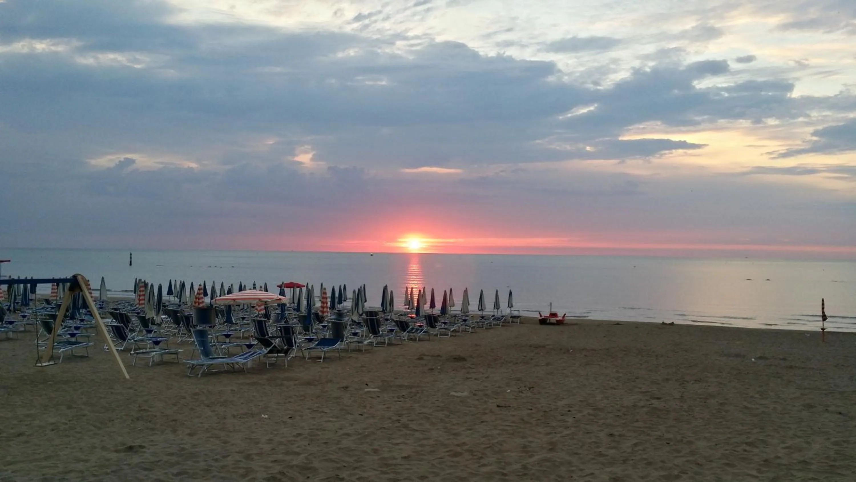 Property building in Marlin b&b