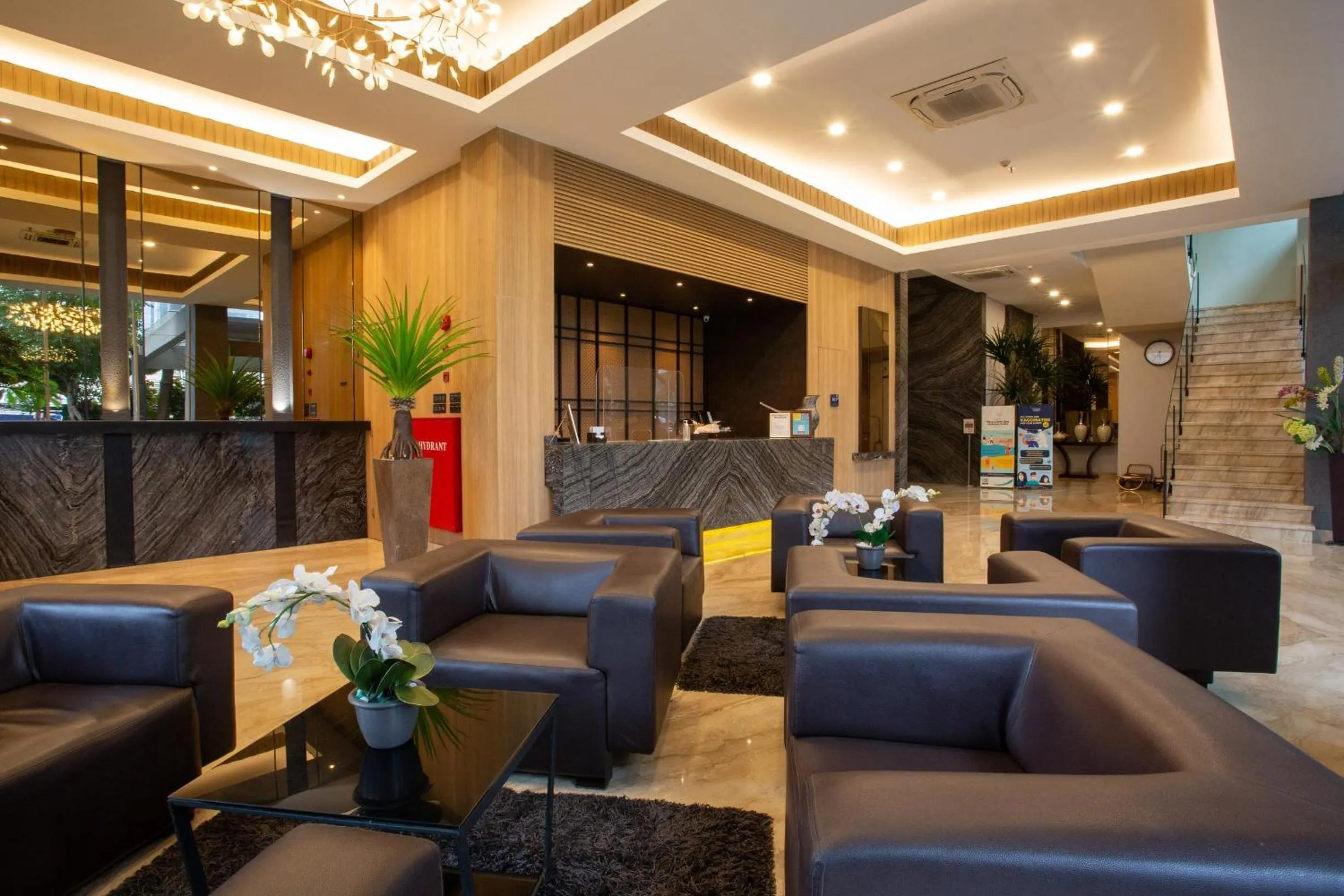 Lobby or reception in Avissa Suites