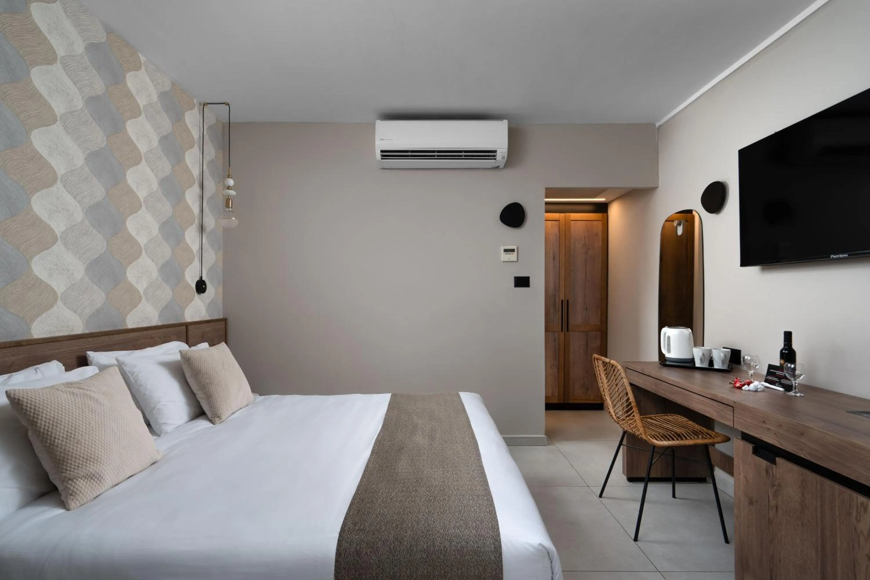 Bed in Americana Eilat Hotel