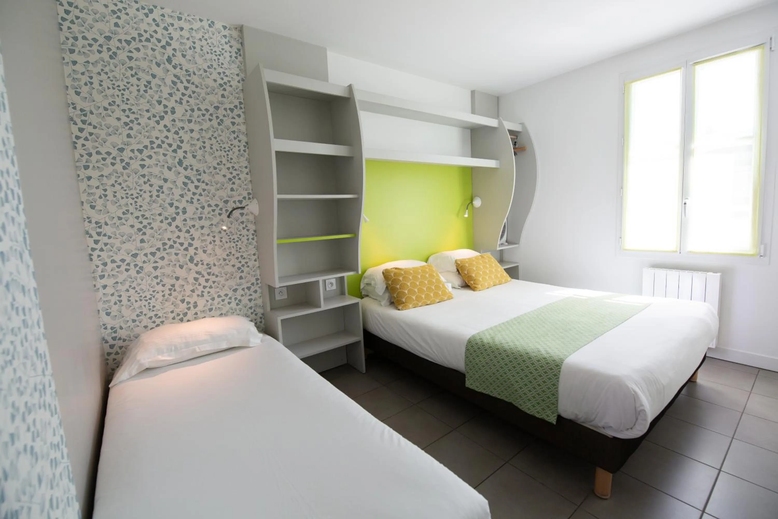 Bedroom, Bed in Hôtel de Ré, "The Originals Résidence"