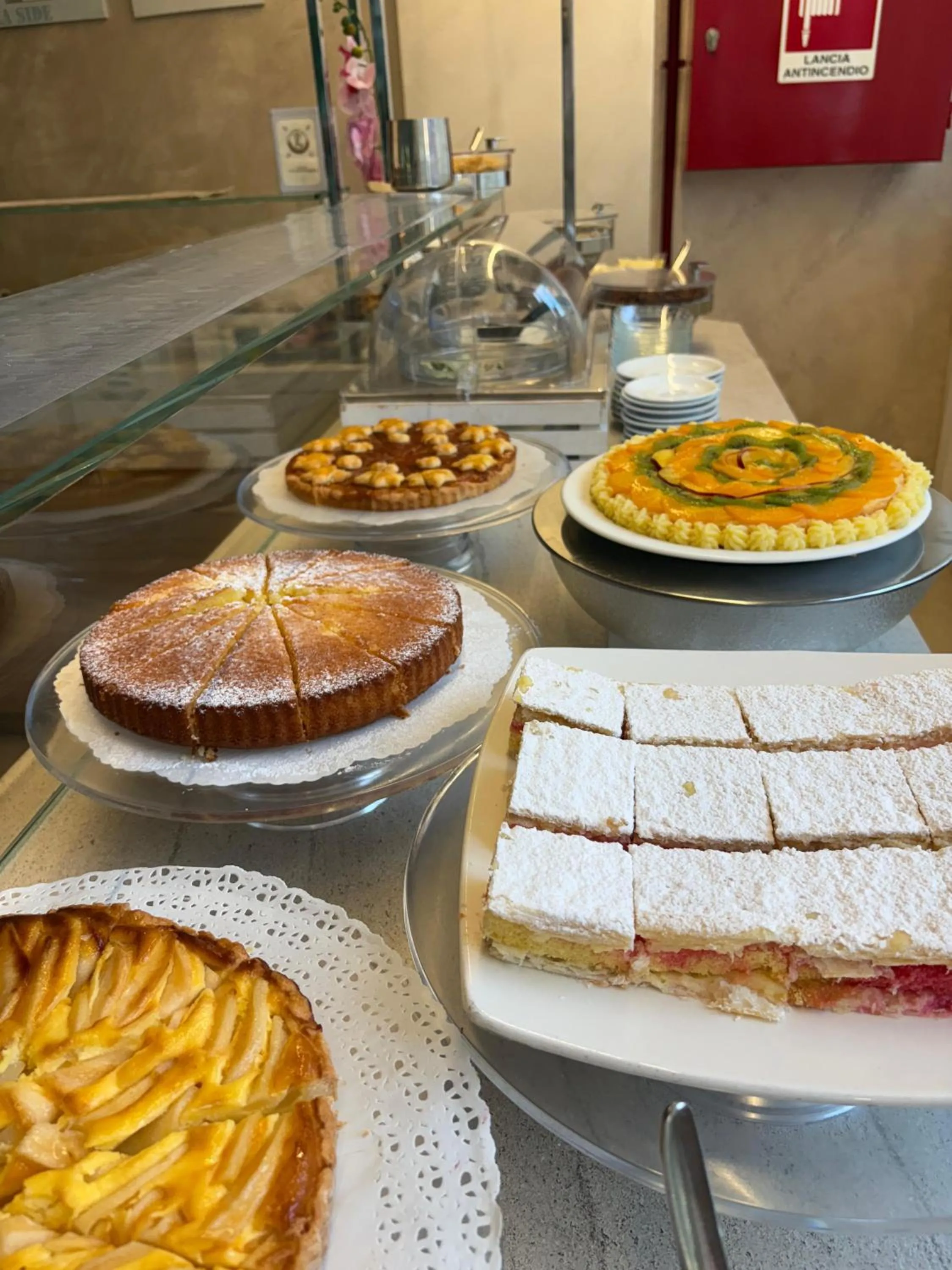 Breakfast in Hotel Monica