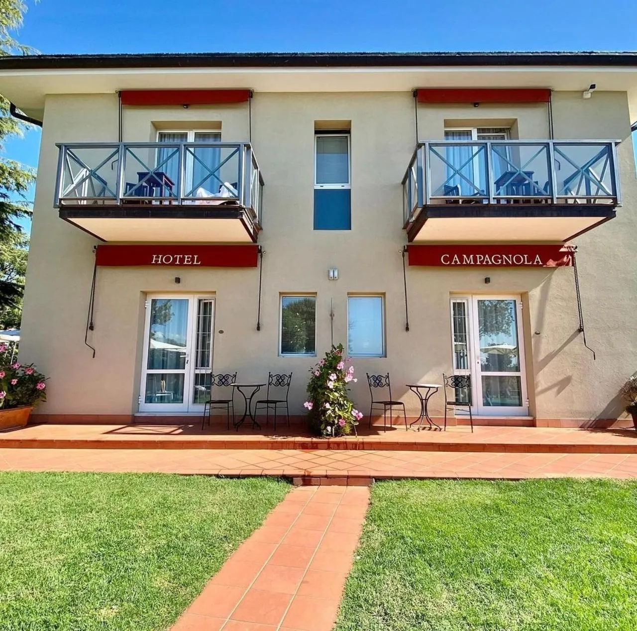 Property building in Hotel Campagnola