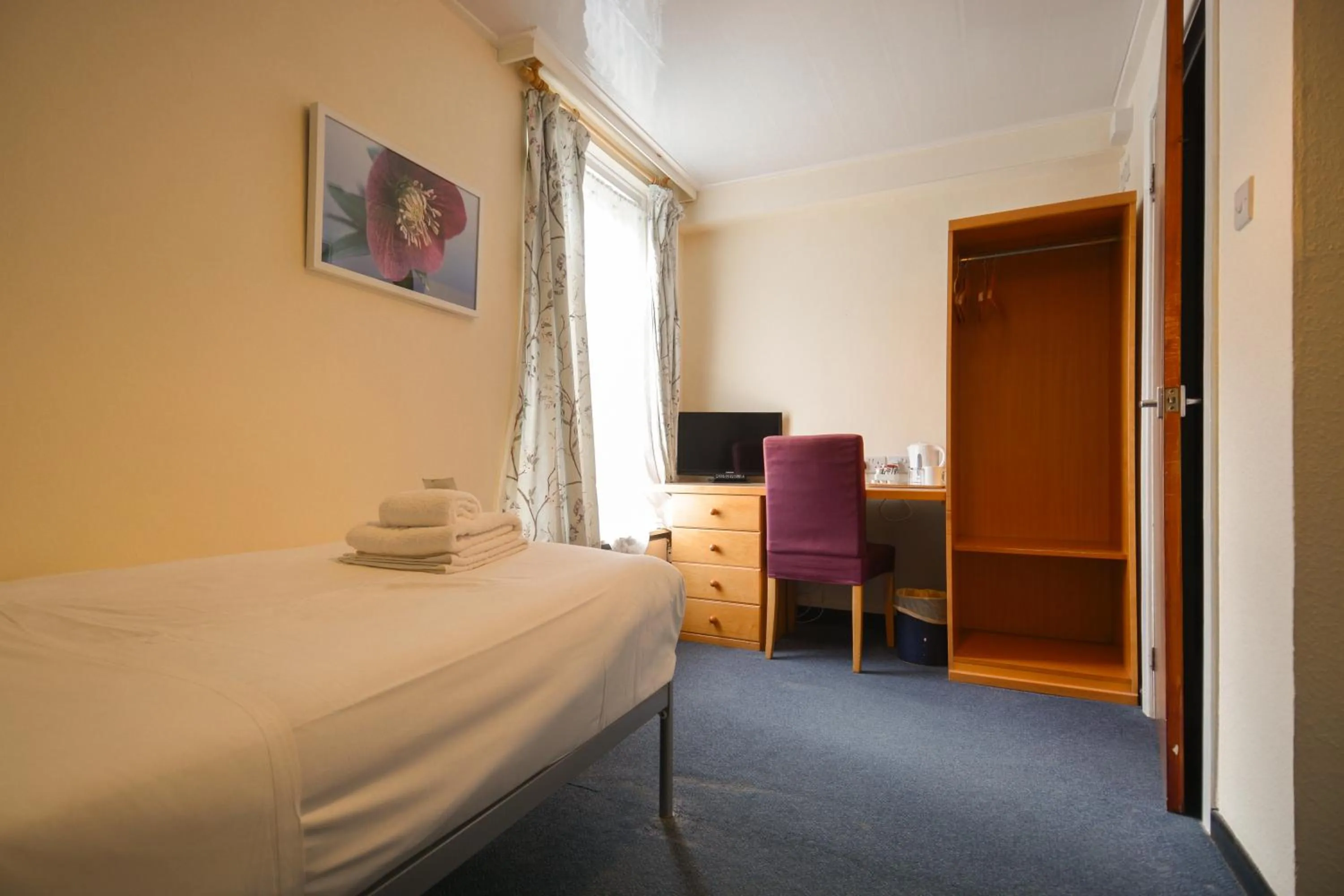 Bed in Luther King House