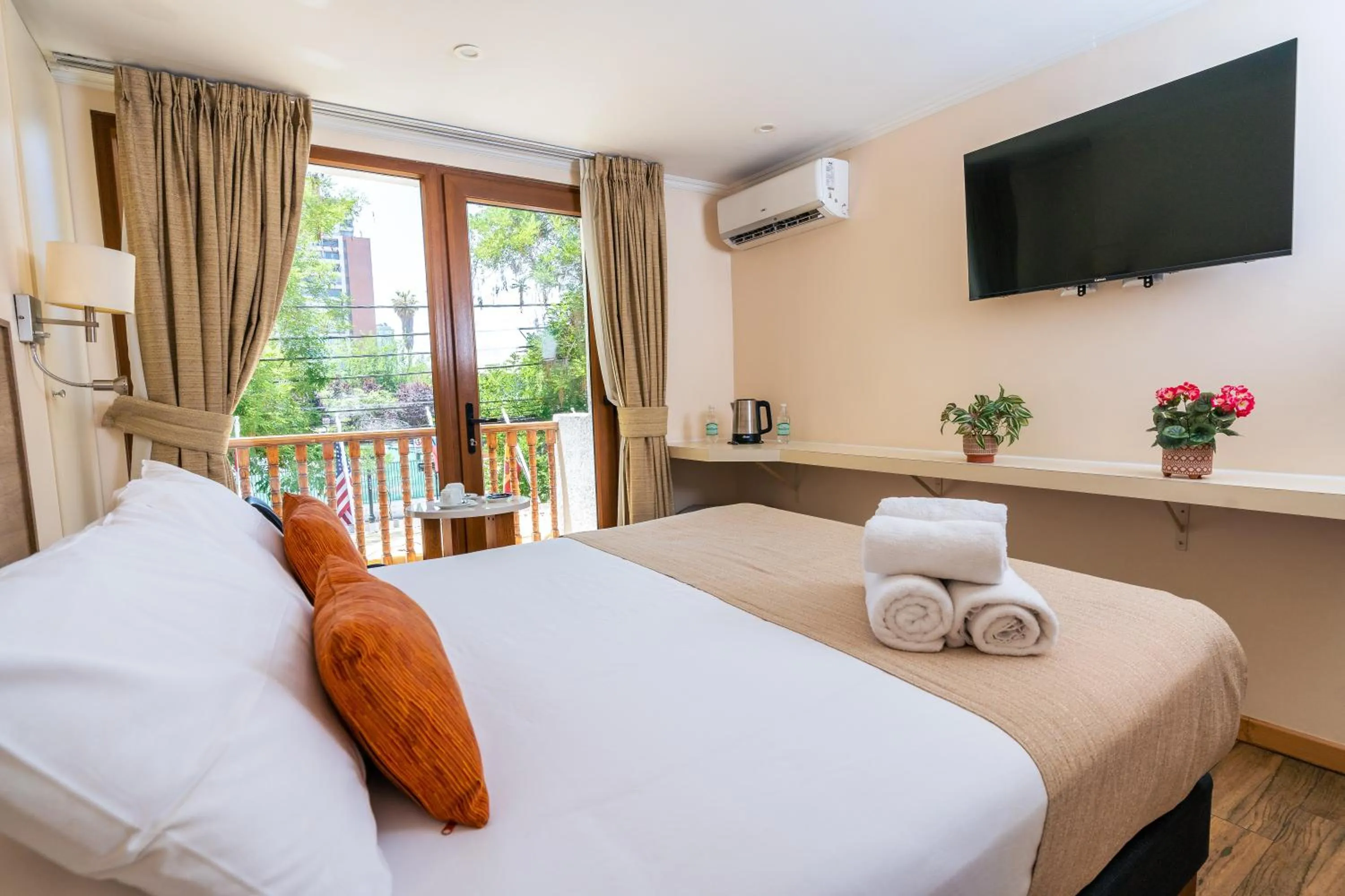 Bed in Tagle Hotel Boutique