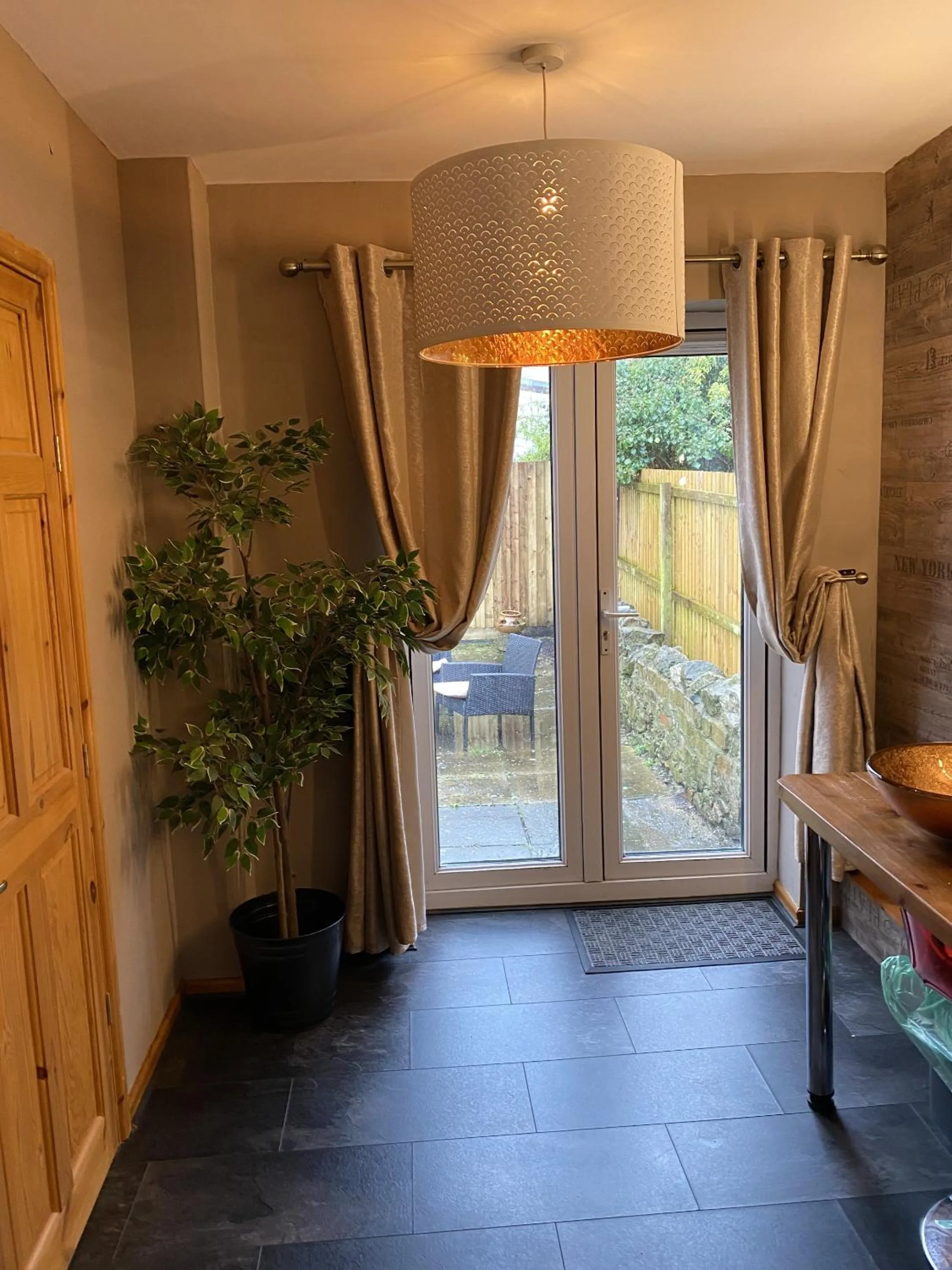 Bathroom in Inn Cardiff