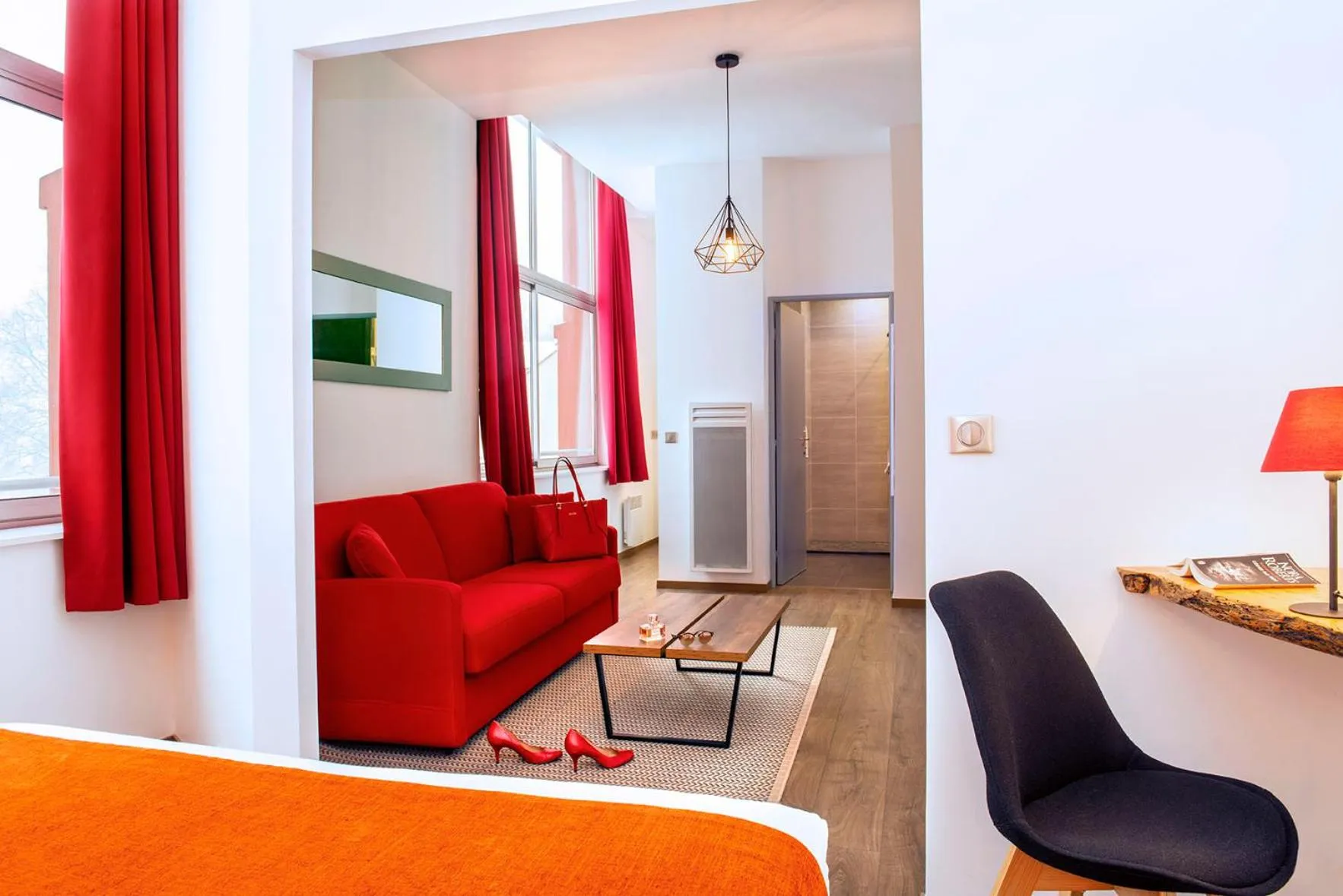 Photo of the whole room in Le Green des Impressionnistes