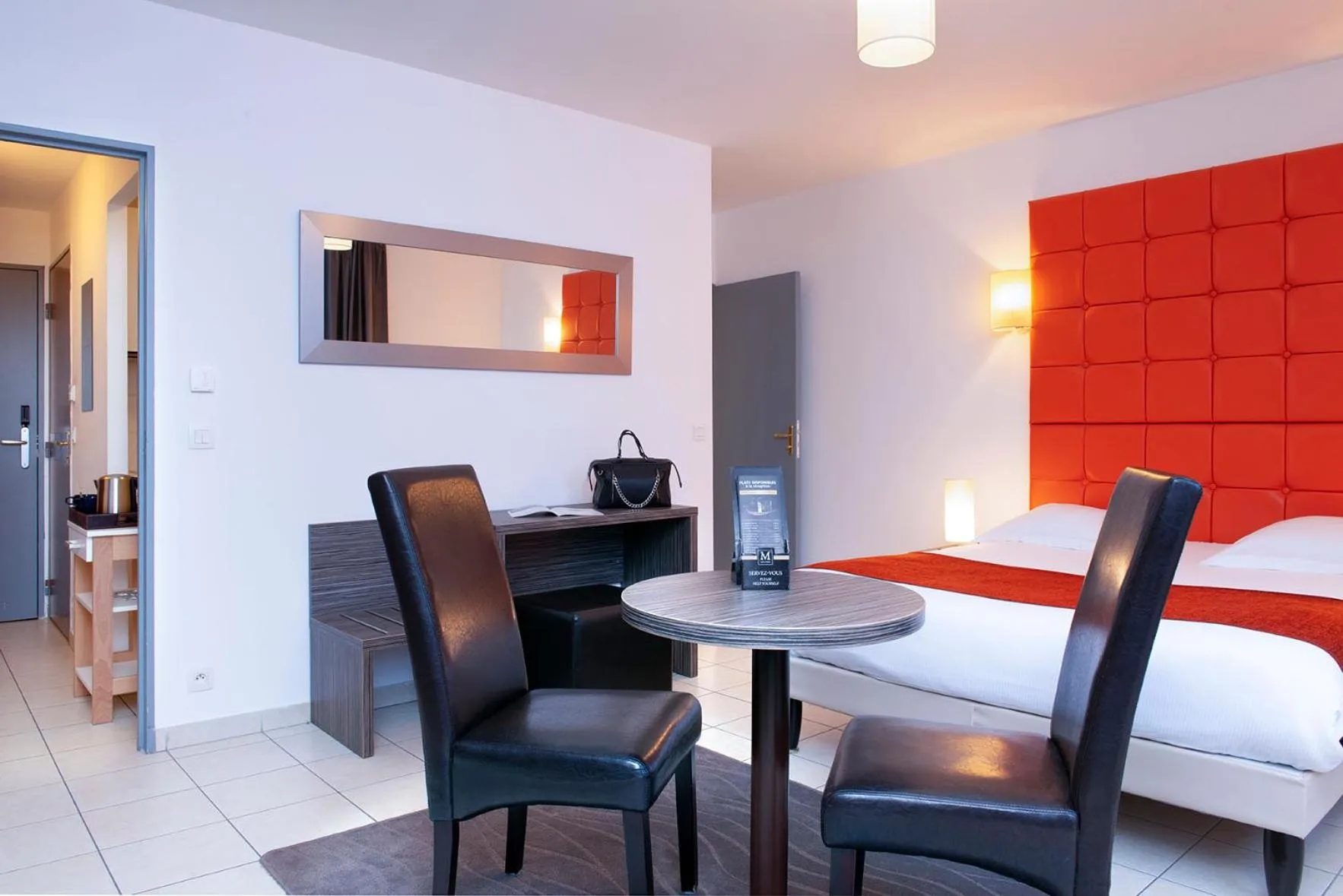 Bed in Le Green des Impressionnistes