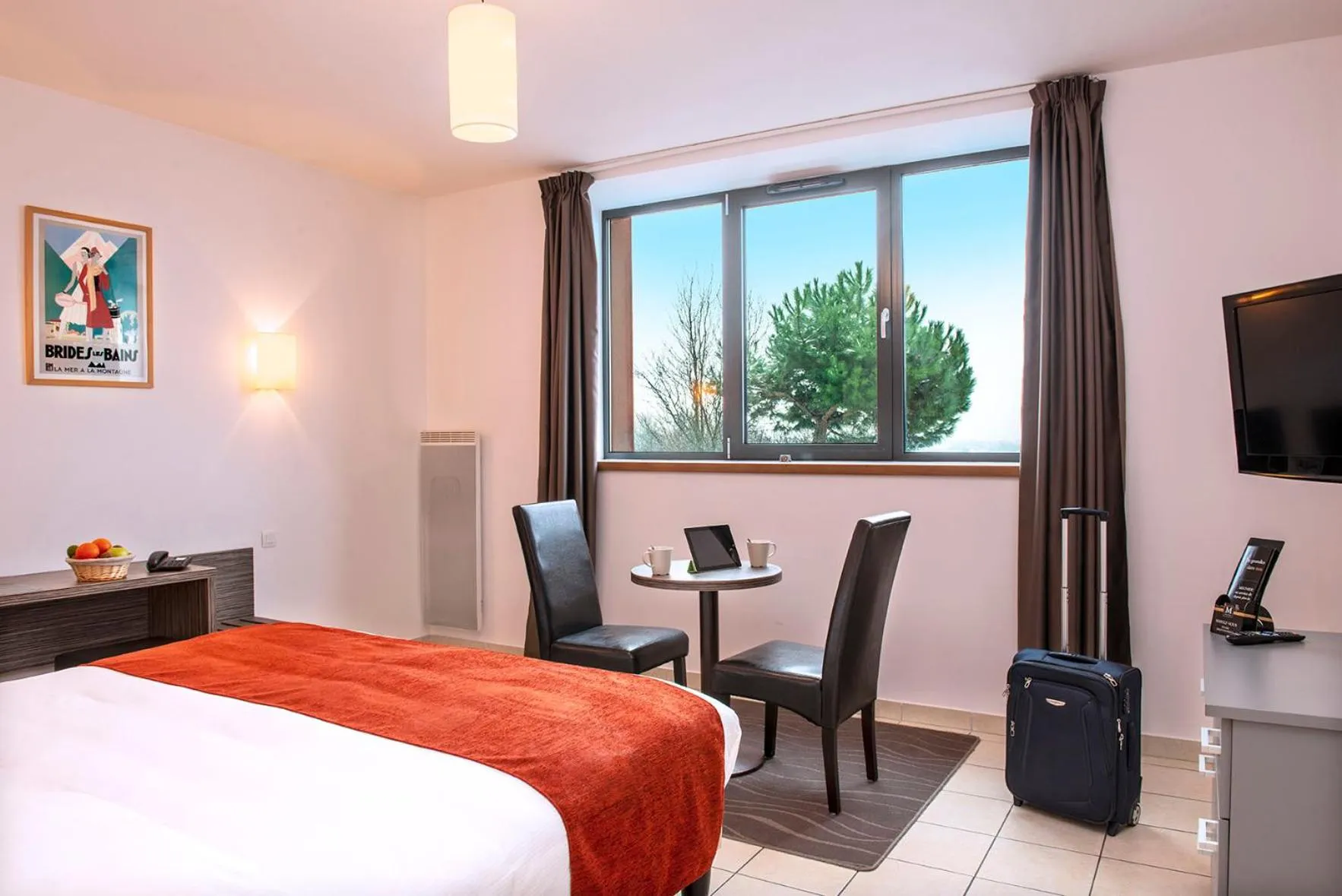 Bed in Le Green des Impressionnistes