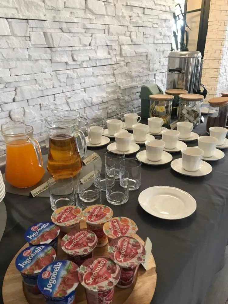 Hotel Astra Tajemniczy Ogród