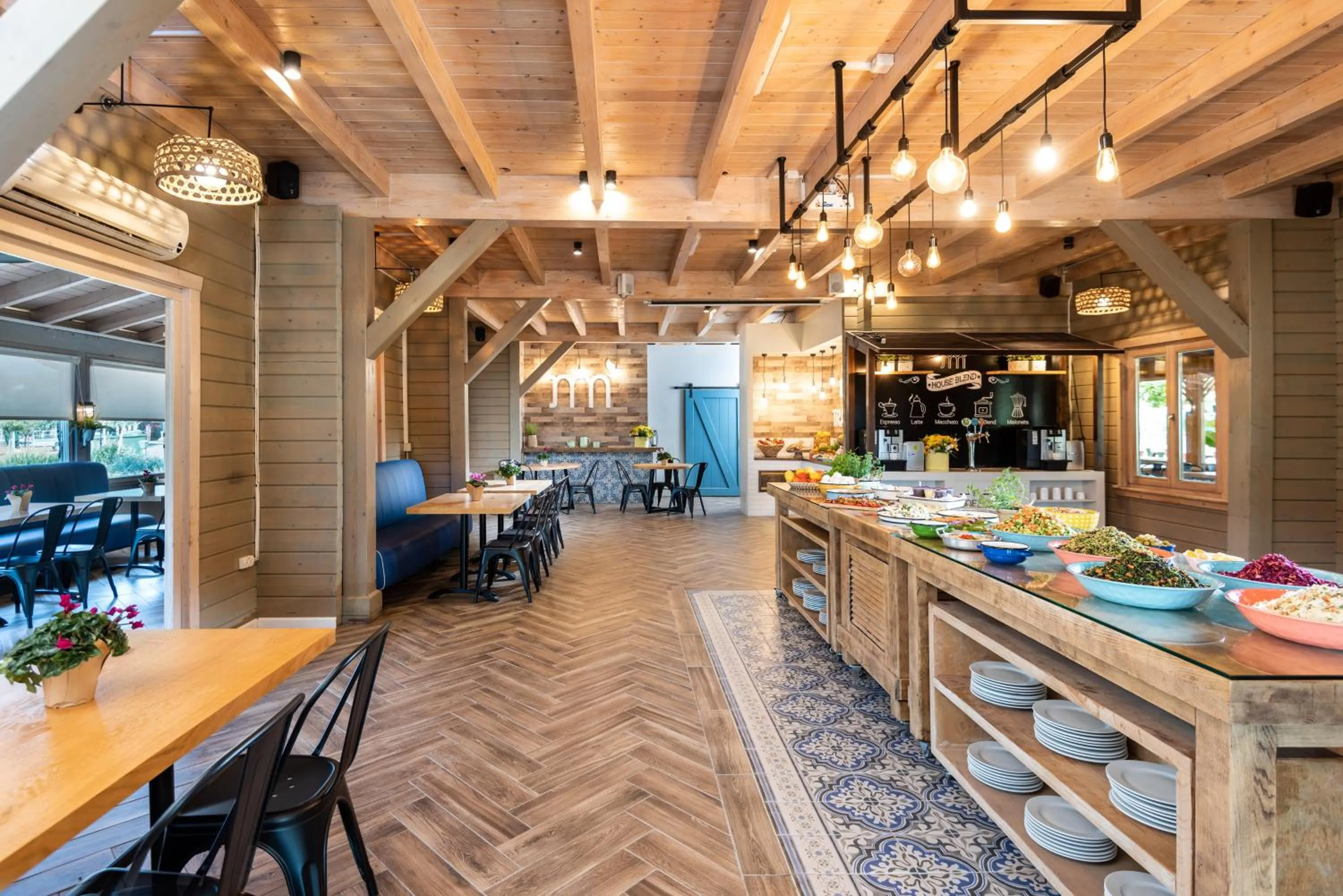 Restaurant/places to eat in The Village- Jordan Riverside Travel Hotel