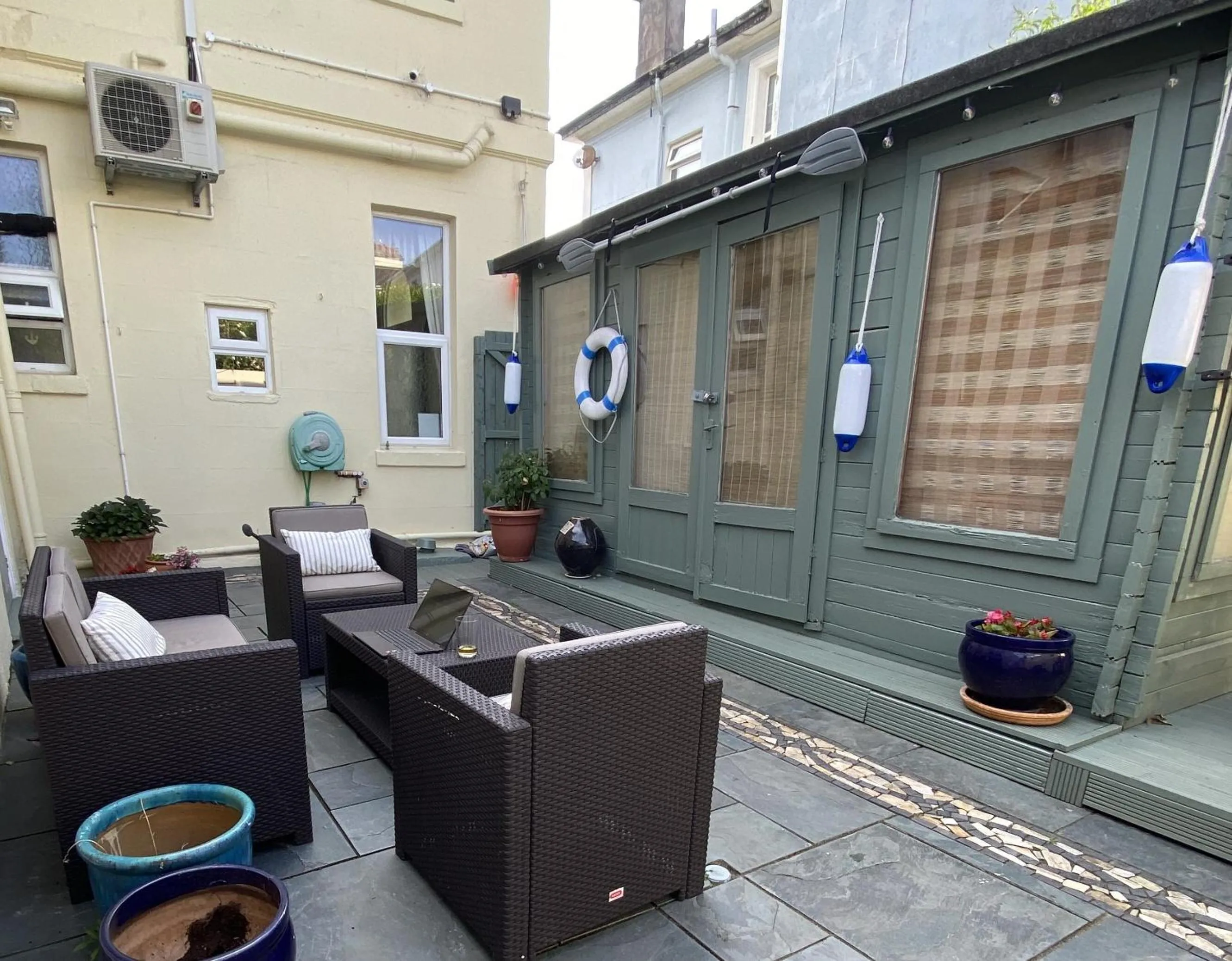 Property building in Kingston House