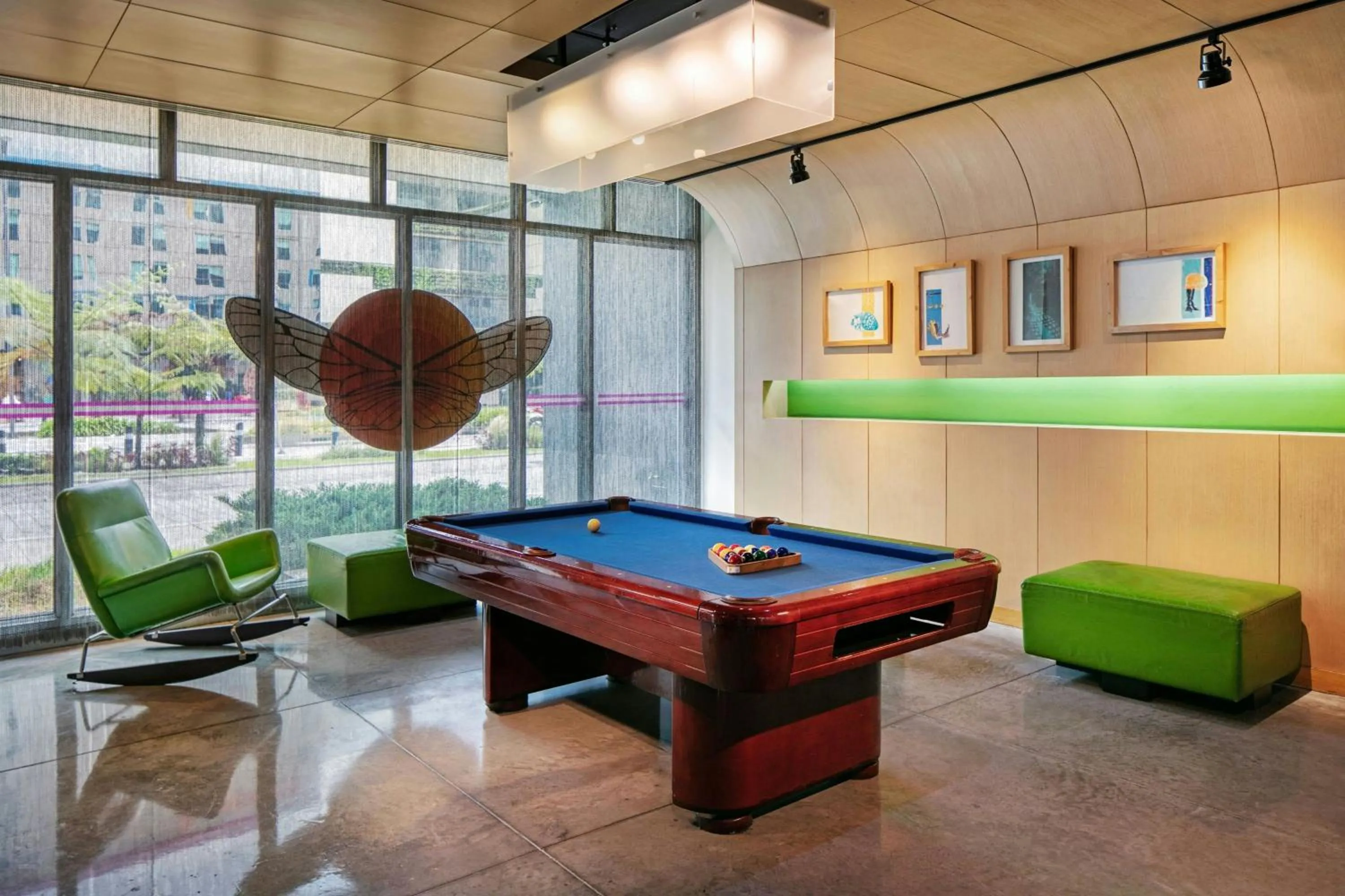 Living room in Aloft Bogotá Airport